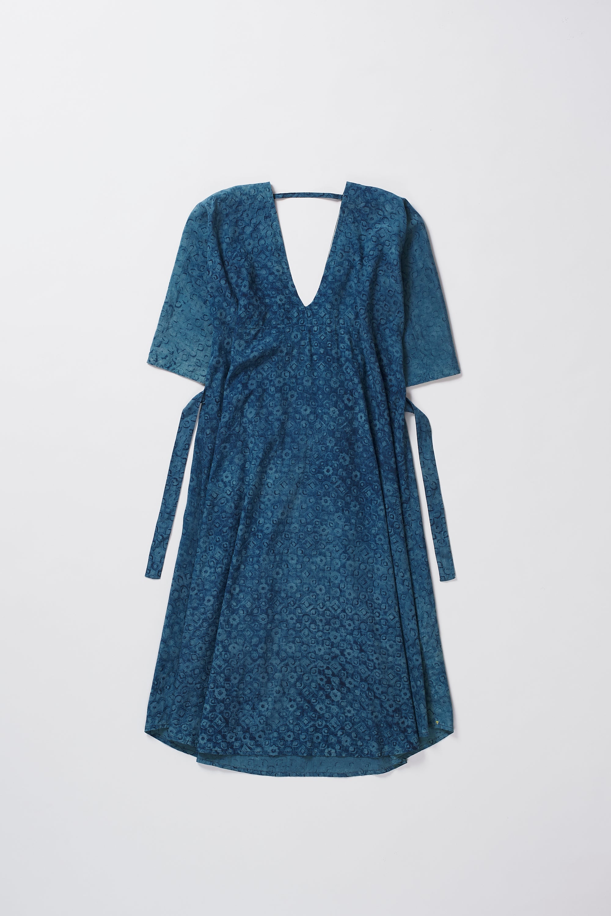 MEDIUM INDIGO BLOCK PRINTED DRESS