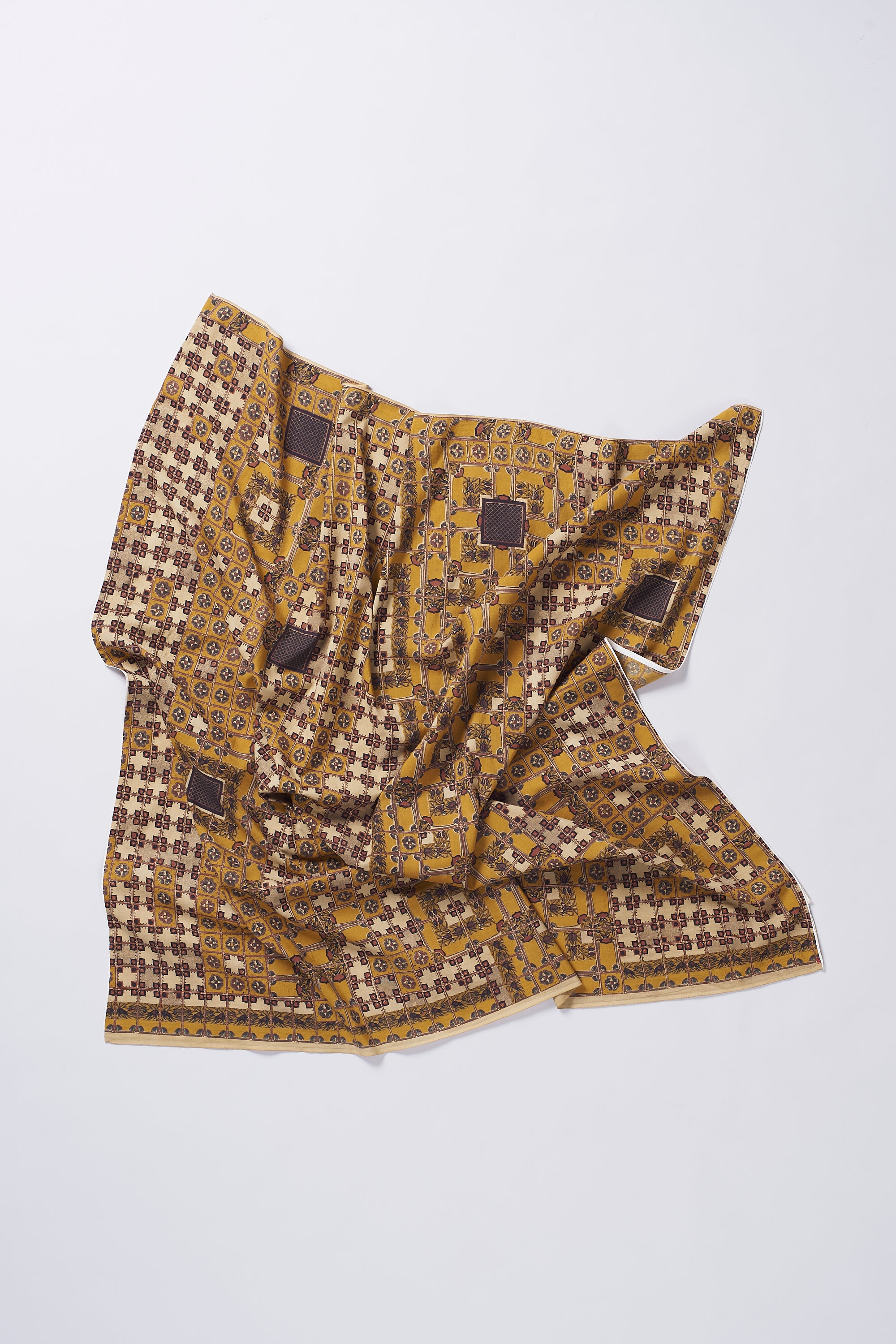 CHETTINAD INSPIRED SCREEN PRINTED SCARF