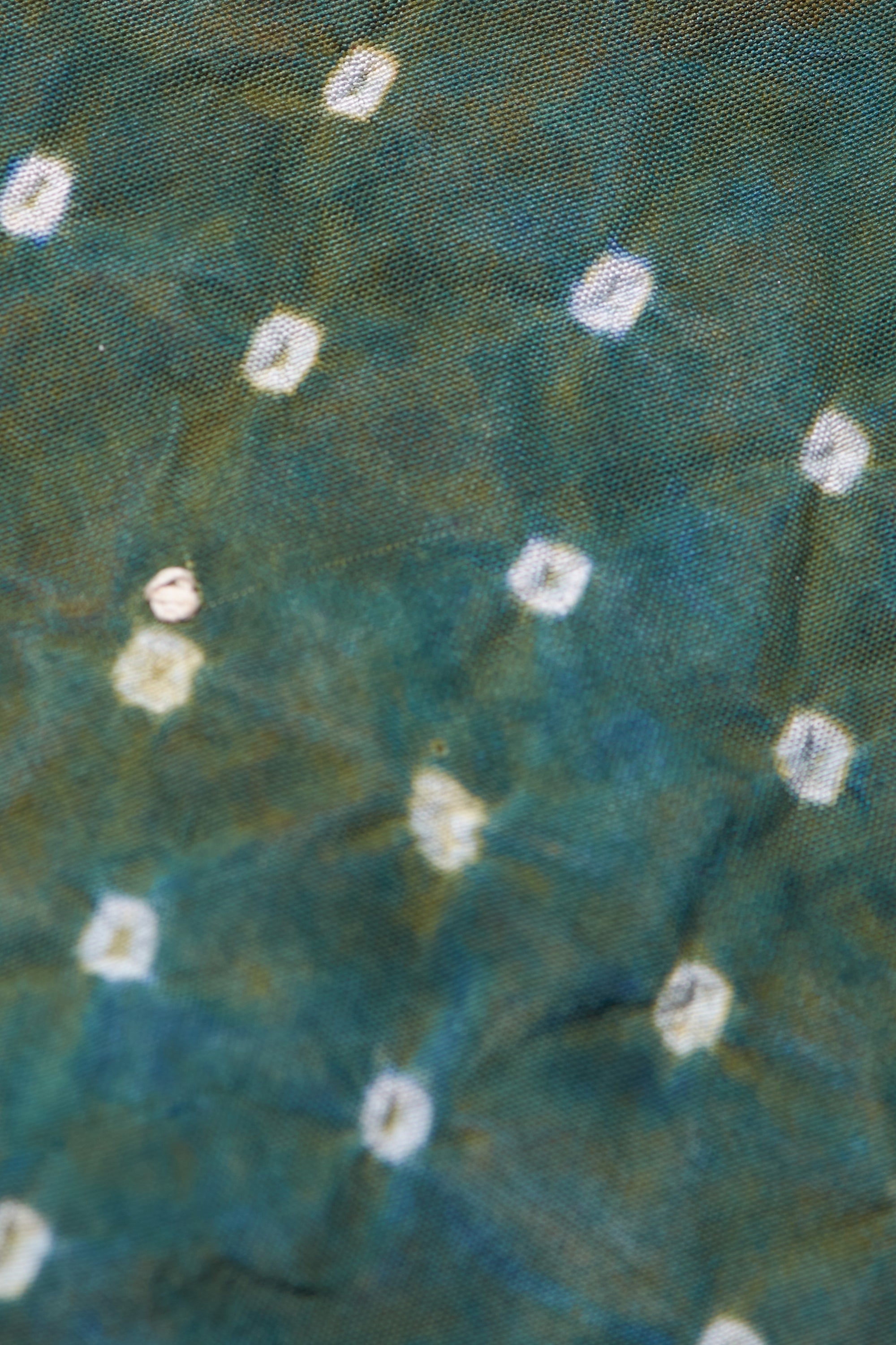 HANDPAINTED SILK SHIRT CRAFTED WITH BANDHANI