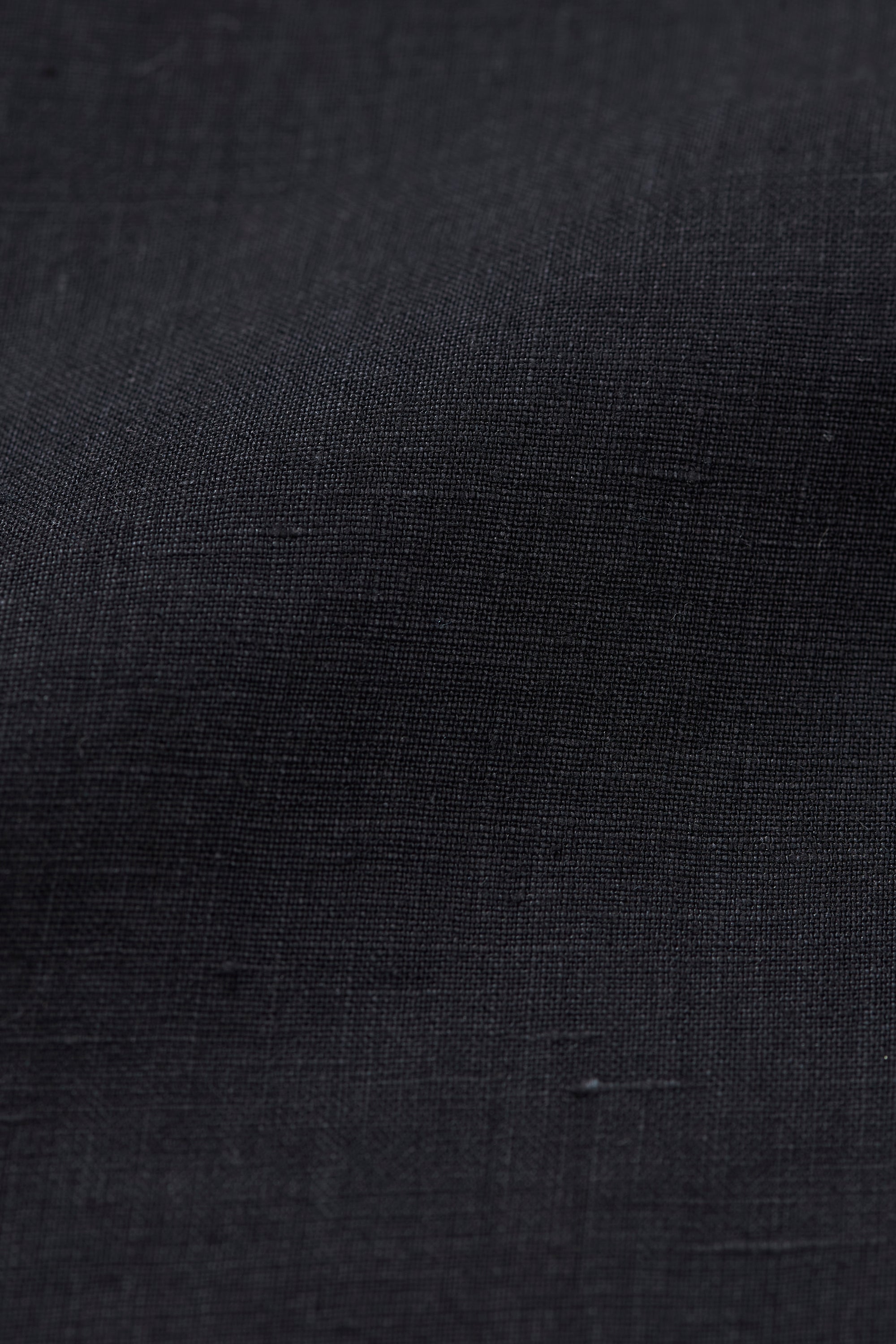 Relaxed Fit Linen Shirt in Black