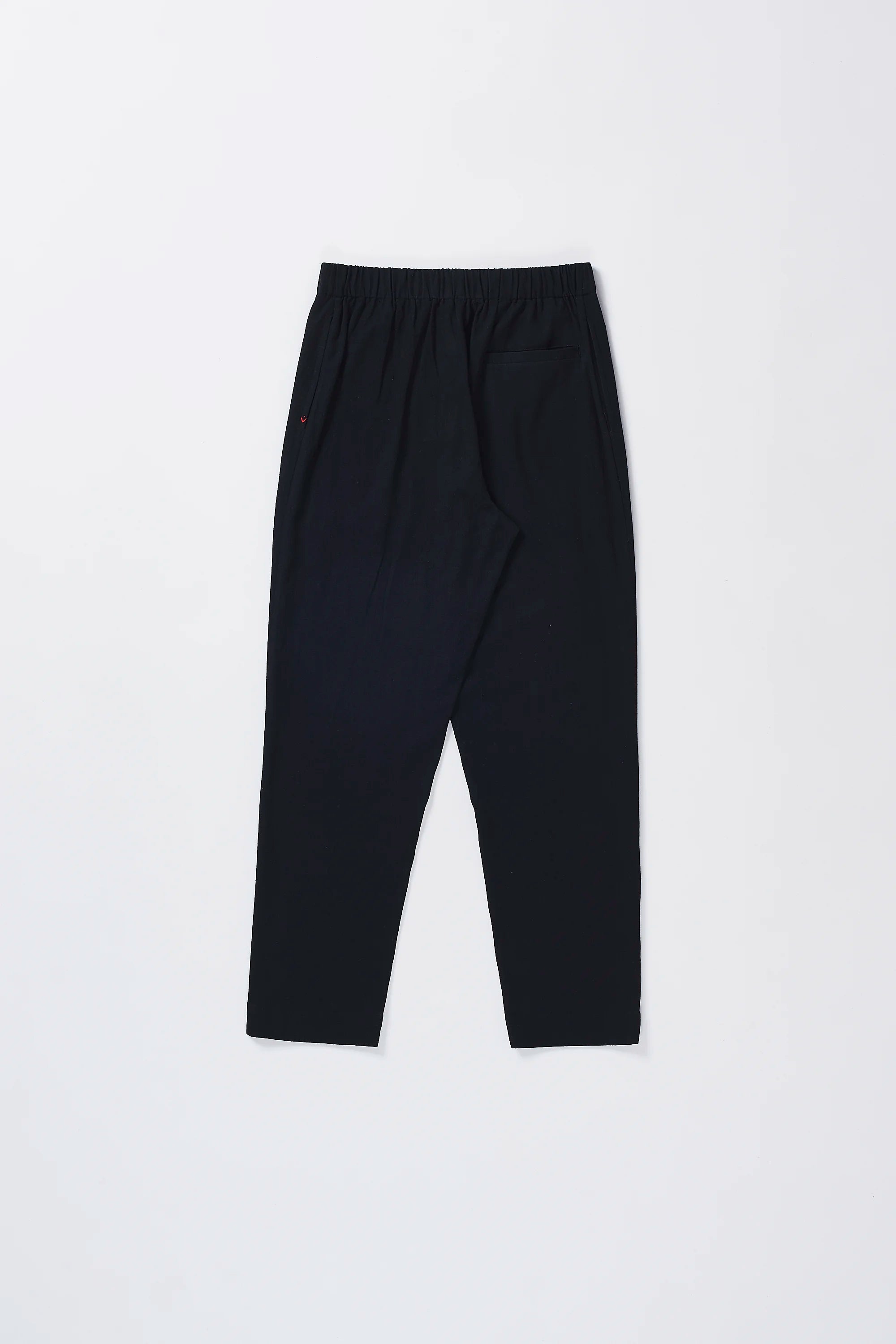 TAPERED FIT TROUSERS IN BLACK