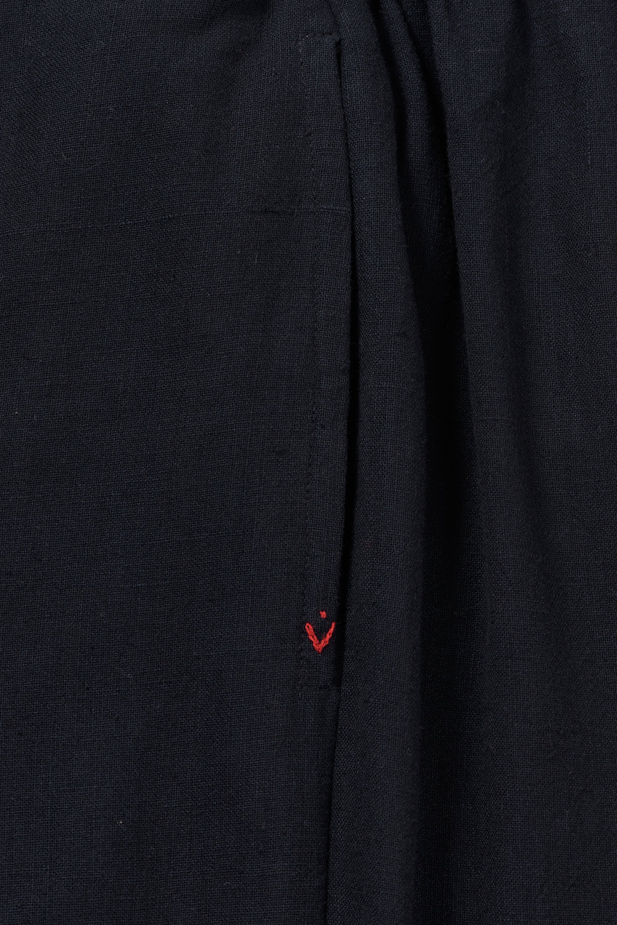 TAPERED FIT TROUSERS IN BLACK