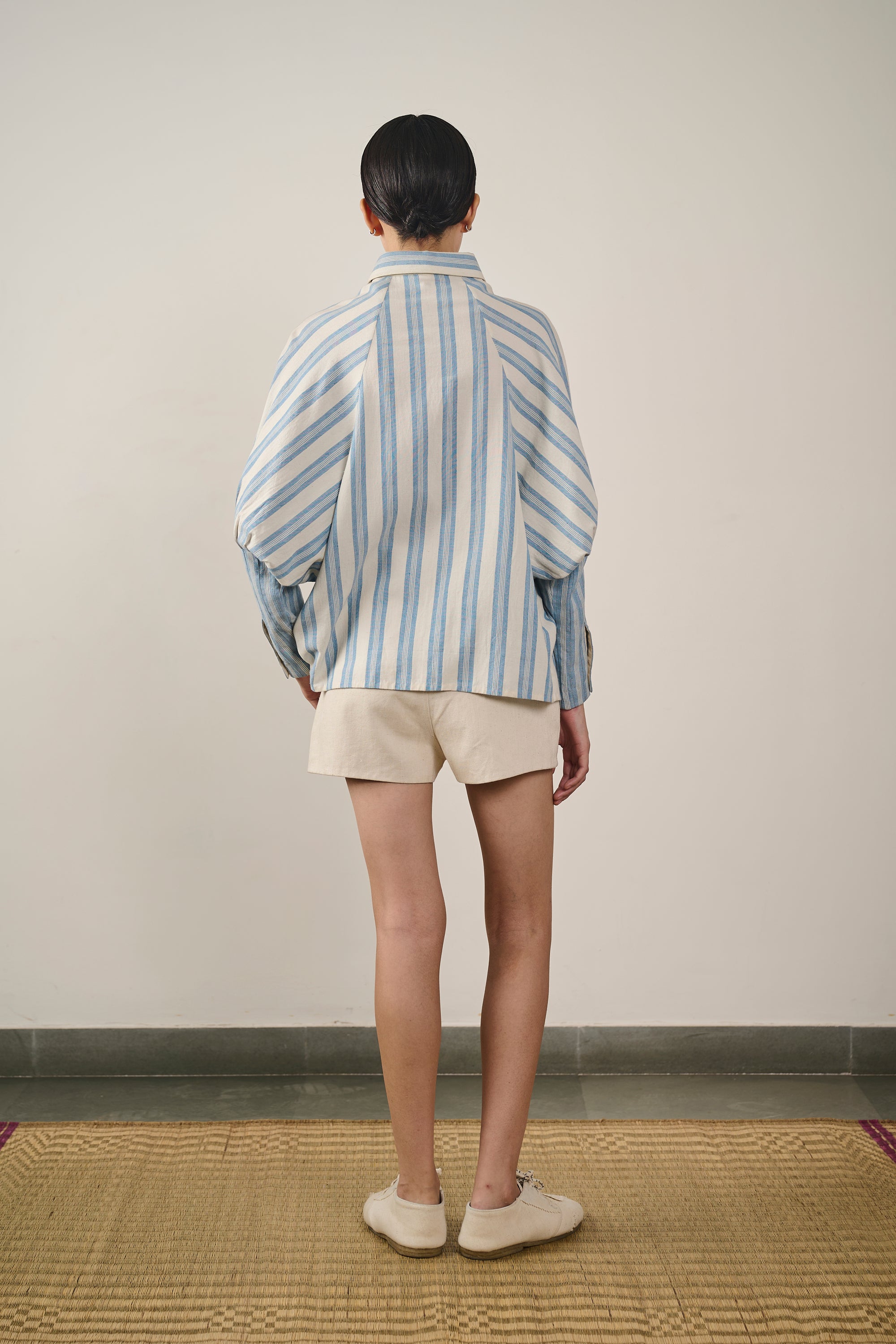 STRIPED RAGLAN SLEEVE SHIRT