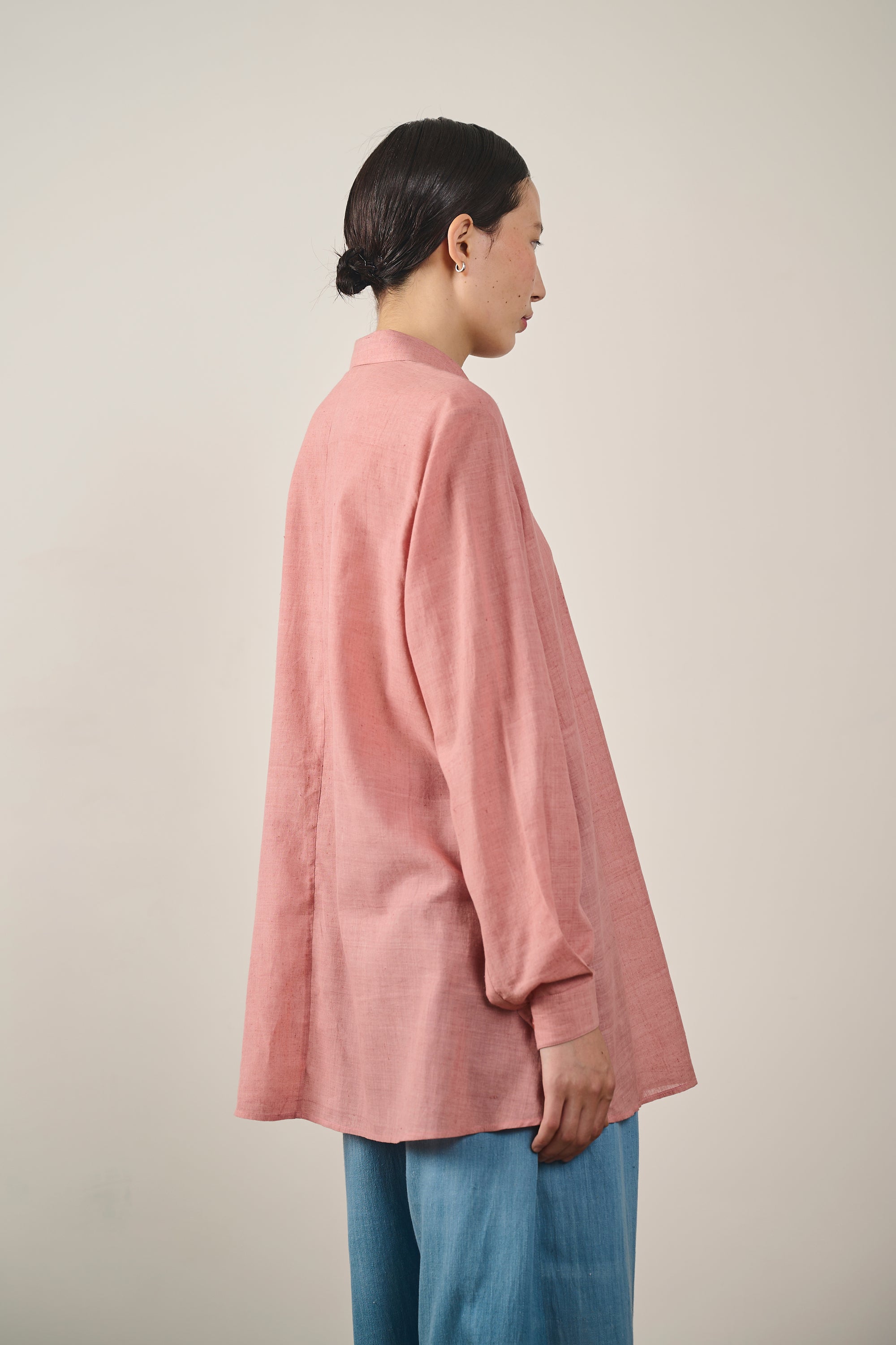CONCEALED PLACKET SHIRT