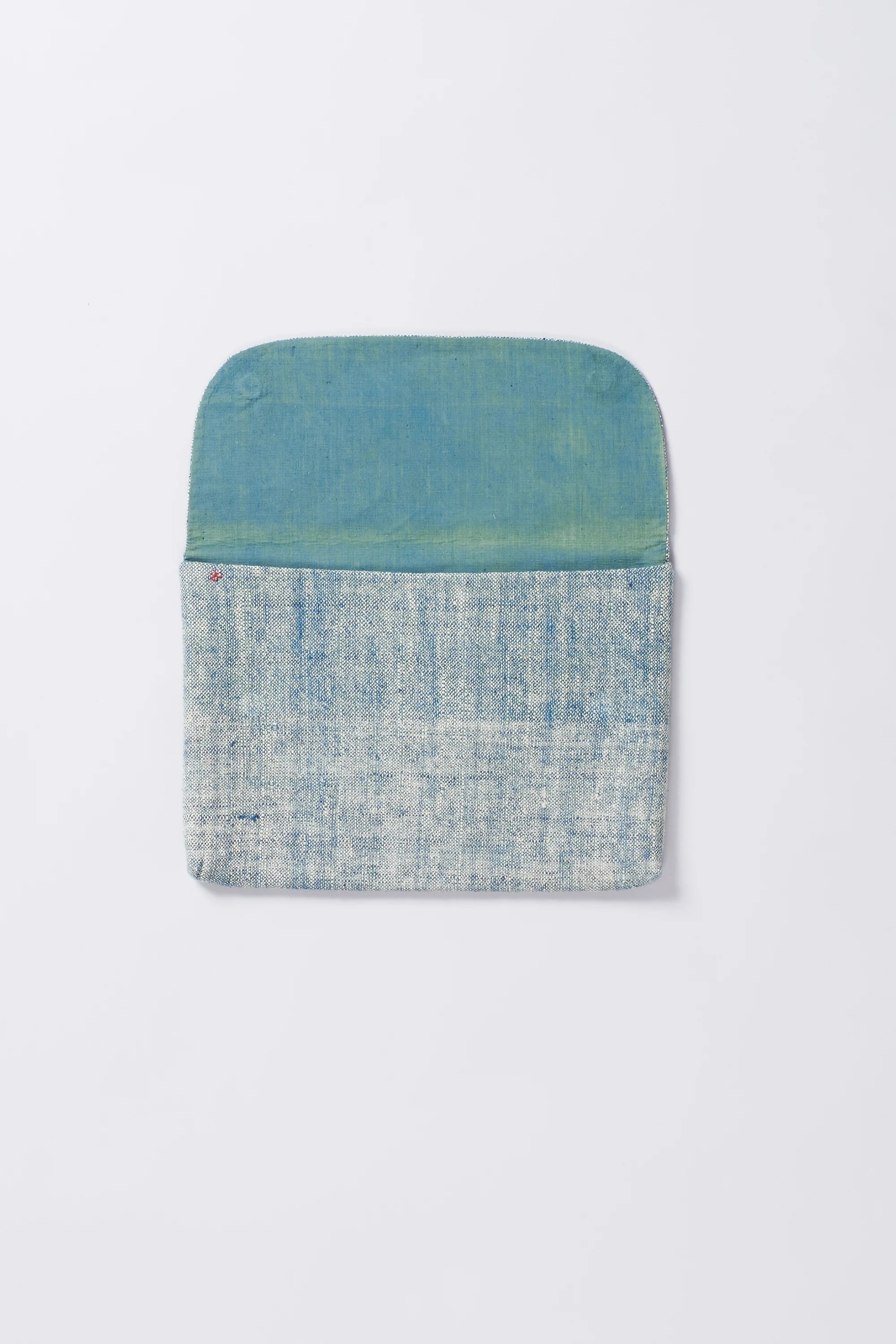 Yarn Dyed Laptop Sleeve in Turquoise