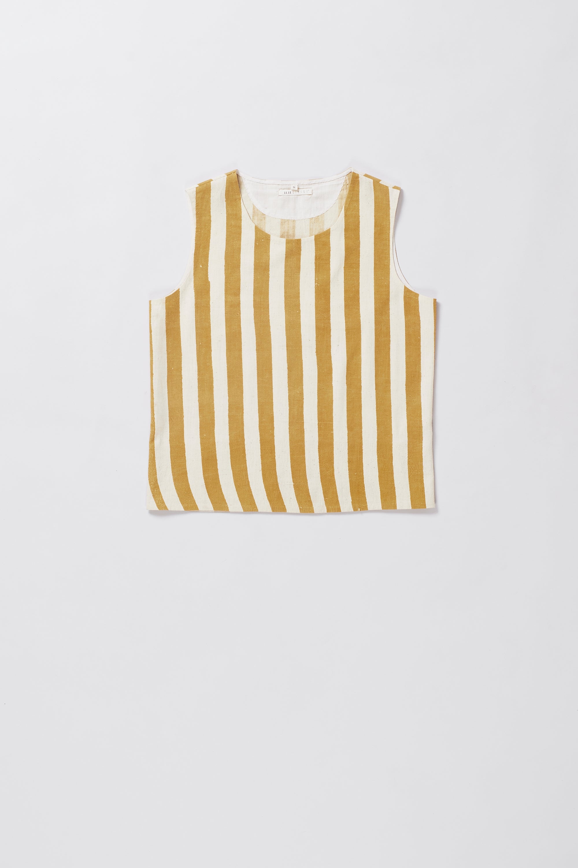 STATEMENT CROP TOP