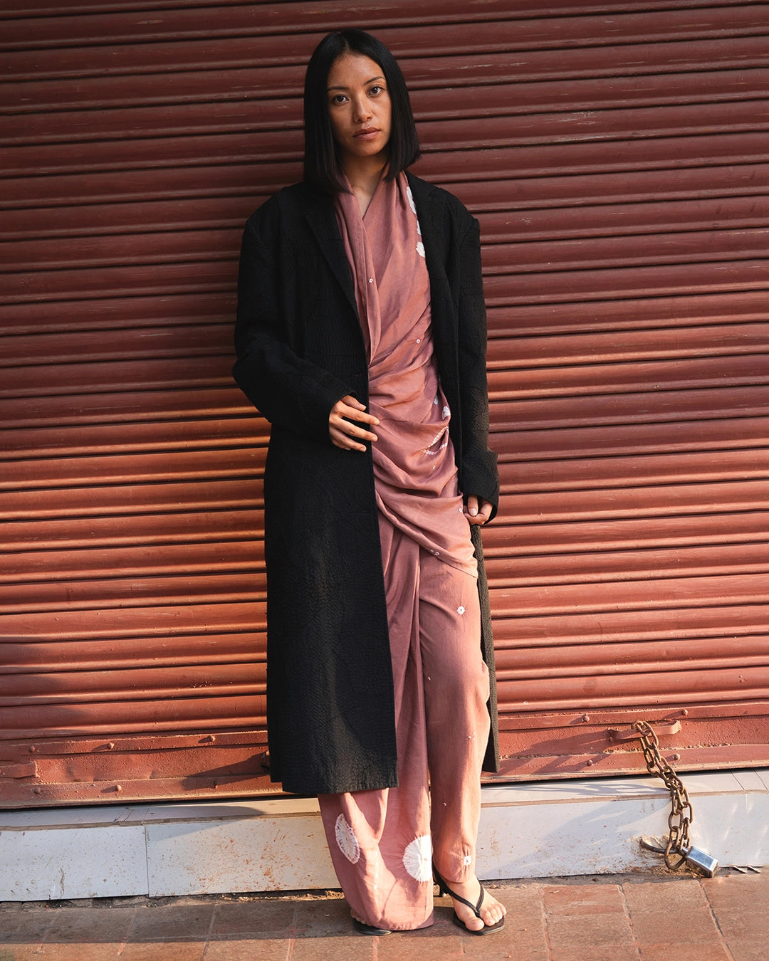 A STUDY IN DRAPE