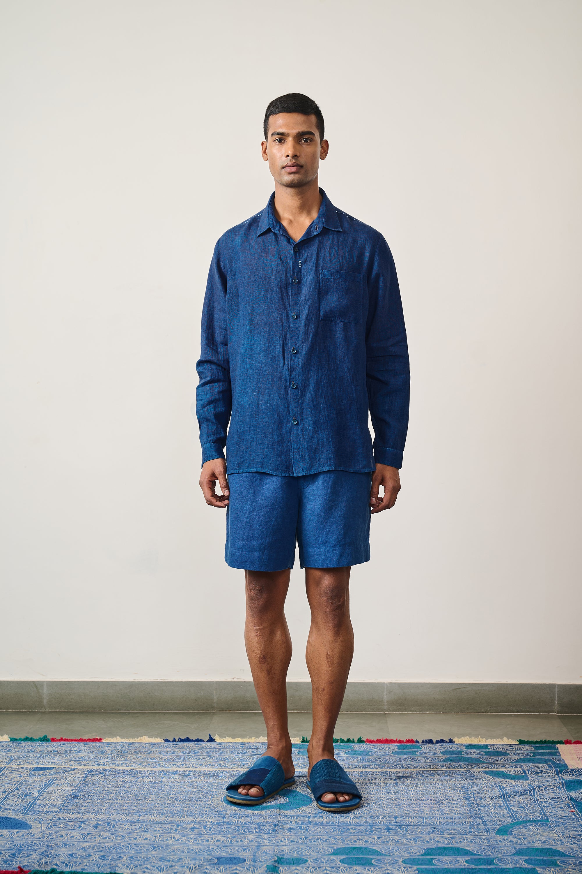 LINEN UNISEX SHIRT