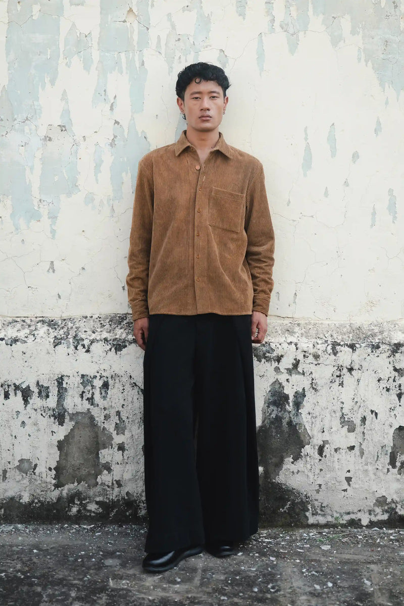 Oversized Corduroy Shirt in Filter Coffee
