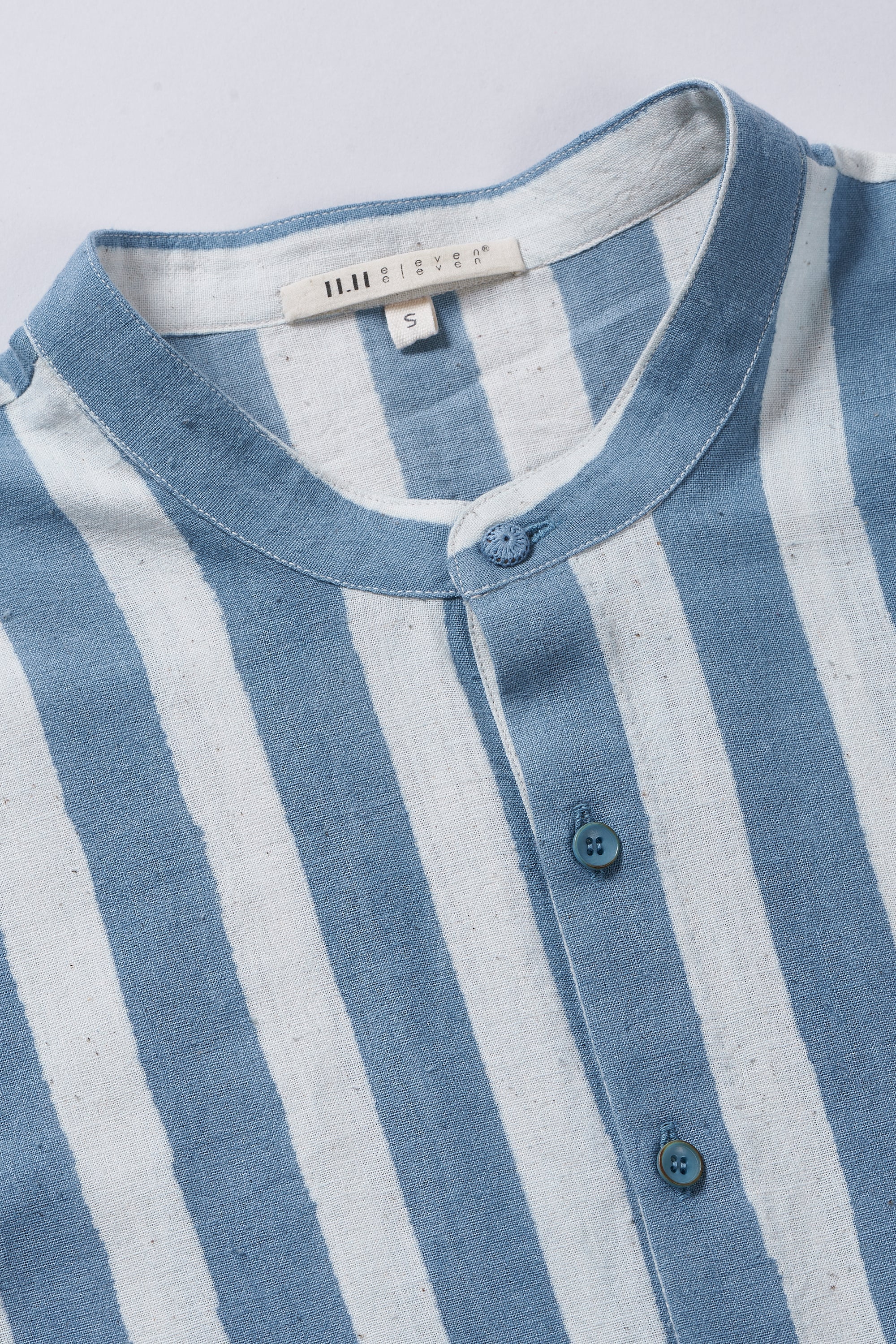 STRIPED KAFTAN DRESS IN MEDIUM INDIGO