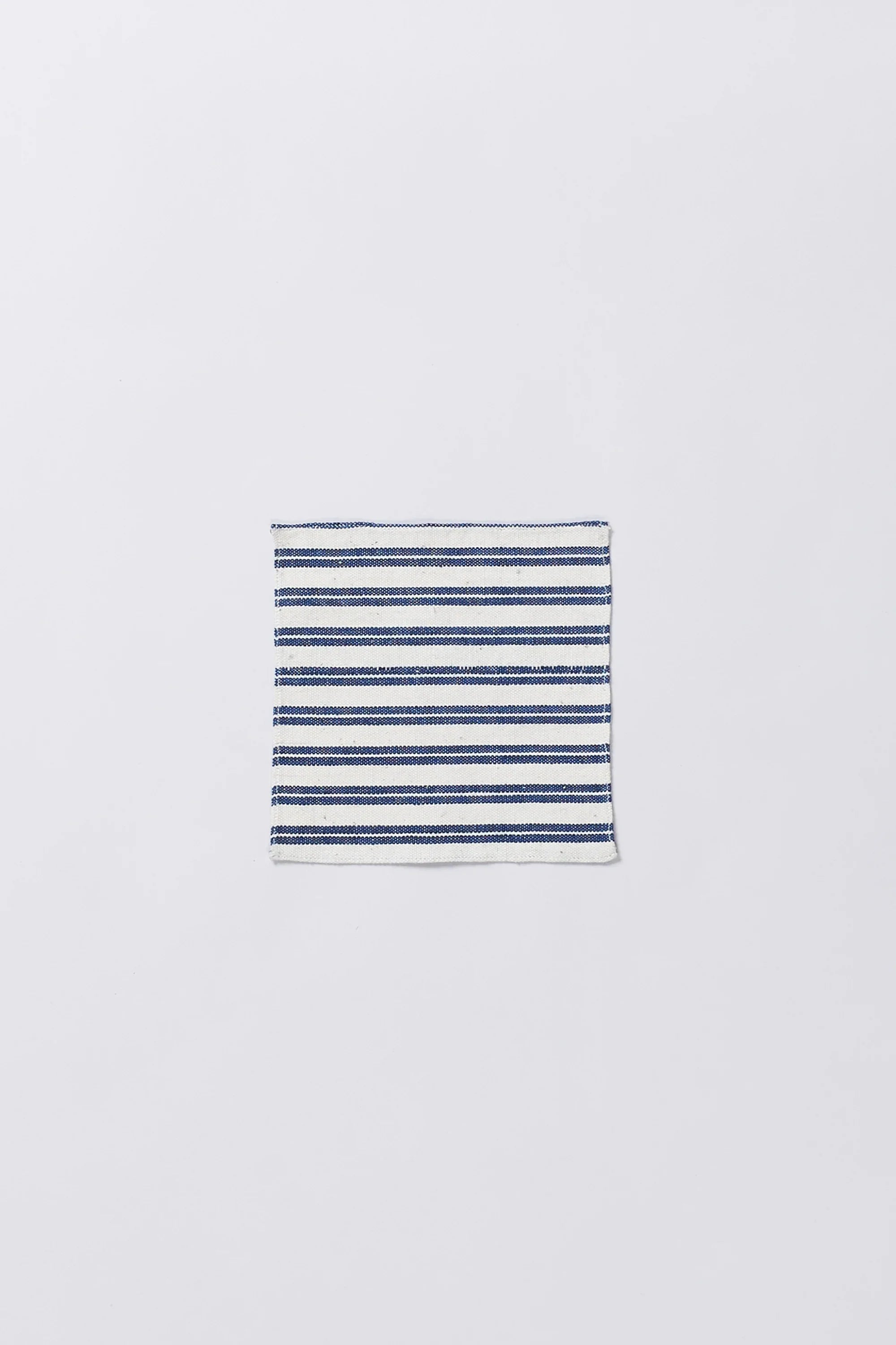 Yarn Dyed Pocket Square in Medium indigo