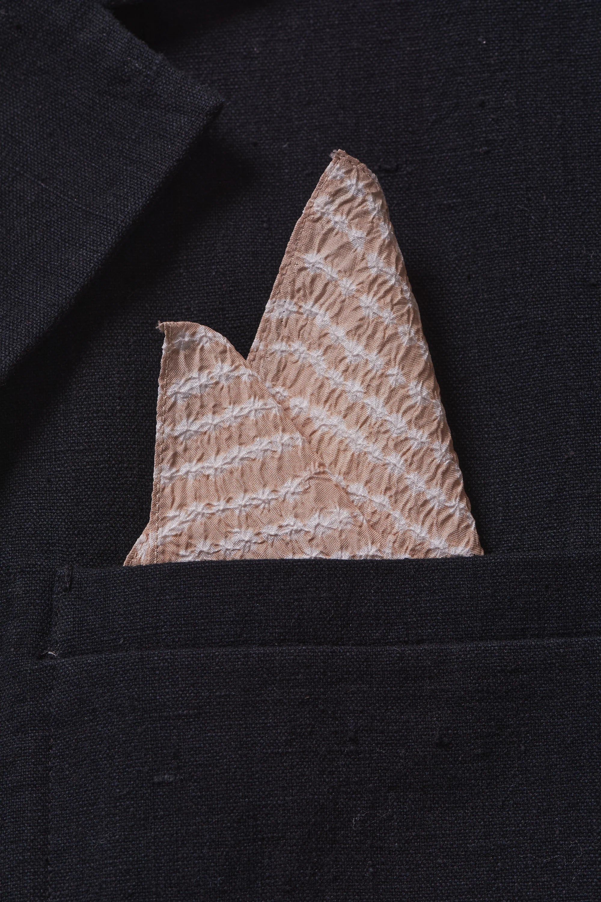Silk Bandhani Pocket Square in Vintage Pink