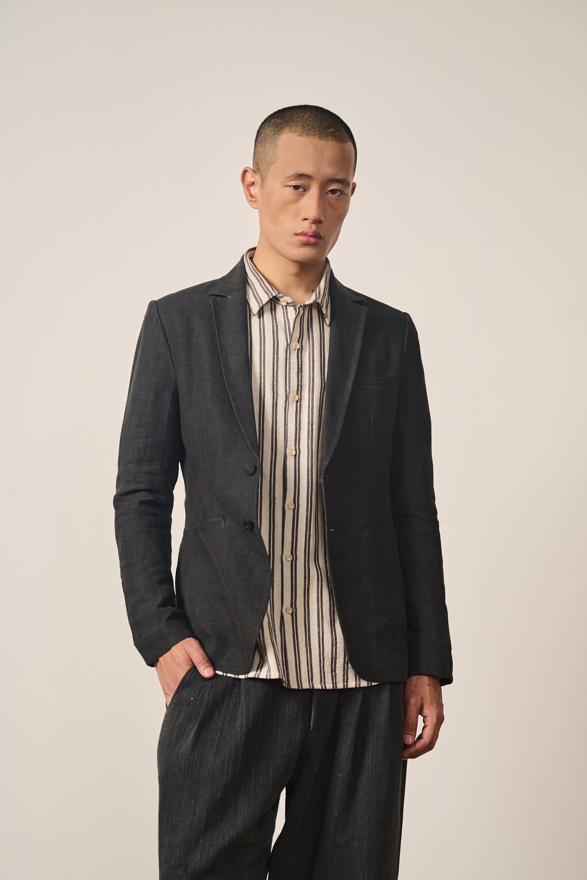 LINEN JACKET IN BLACK