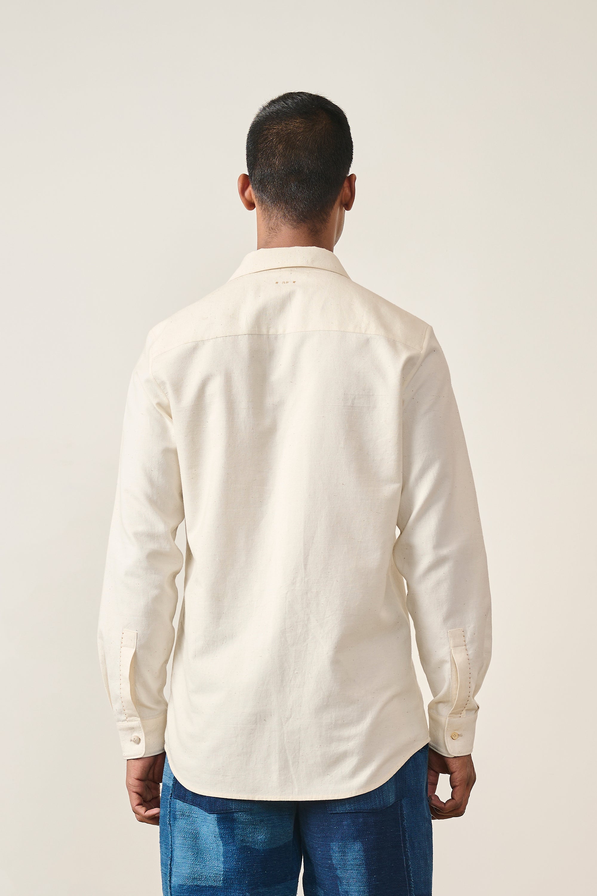 MENS SHIRT IN ECRU