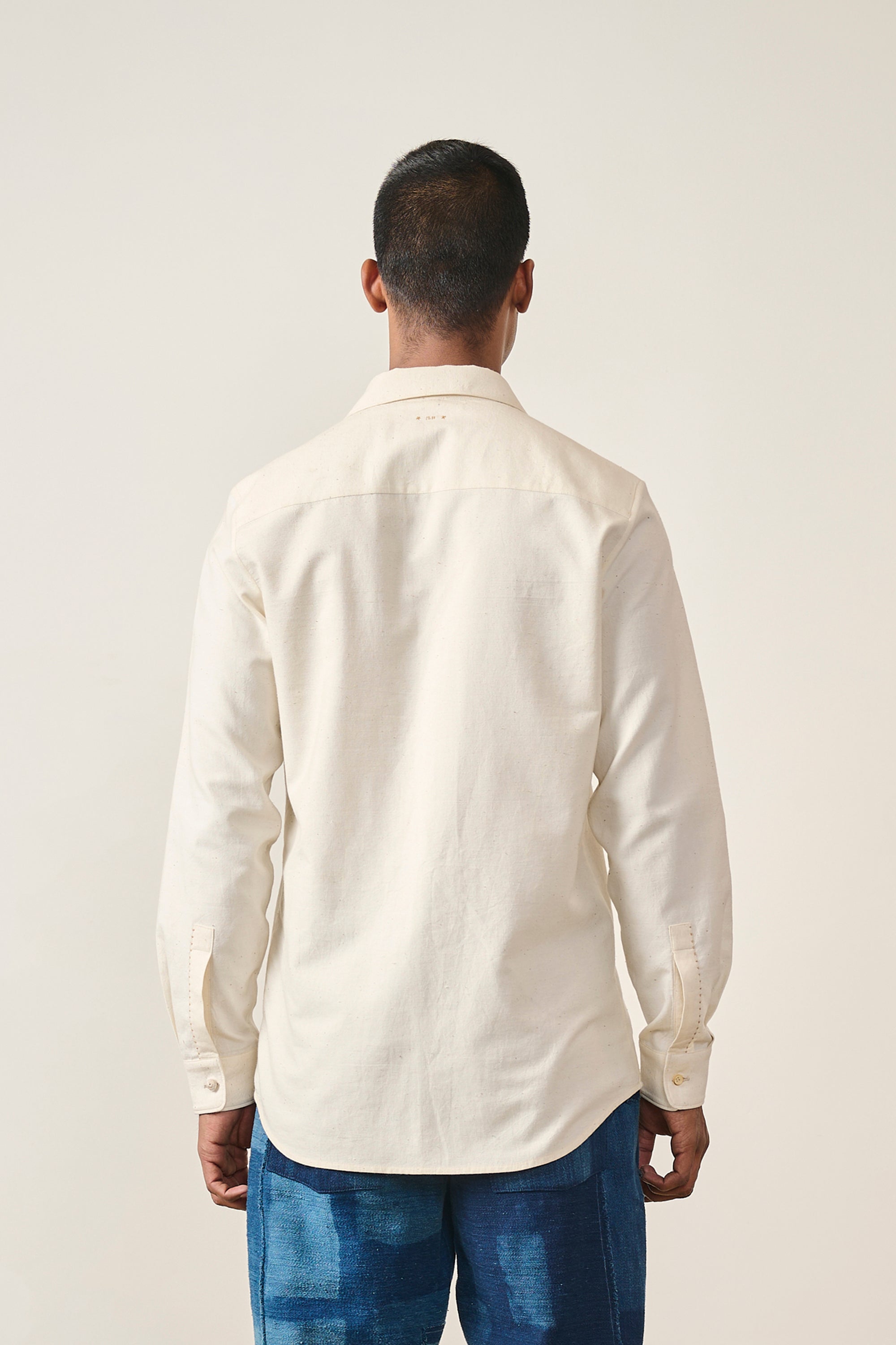 MENS SHIRT IN ECRU