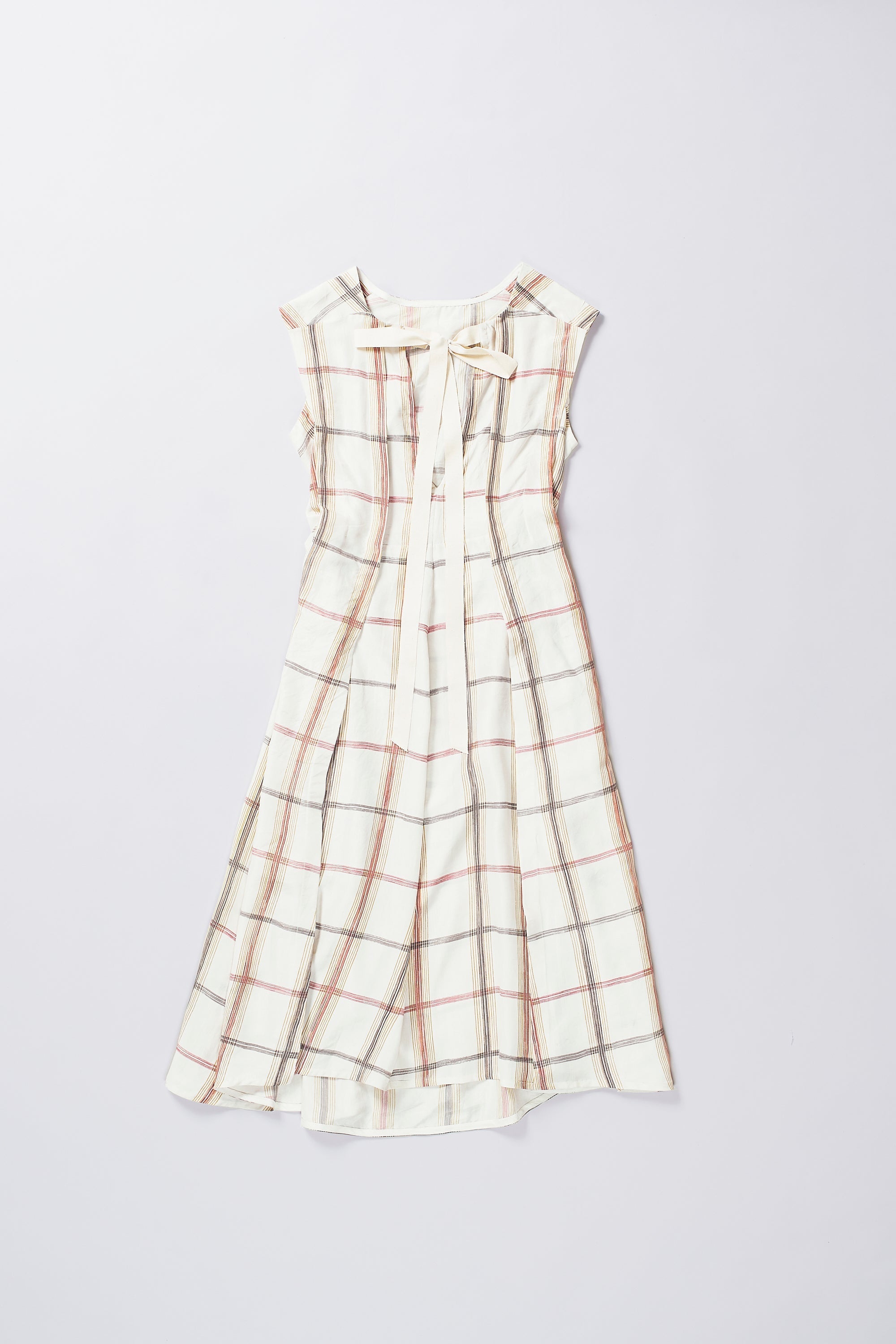 SLEEVELESS RUCHED DRESS