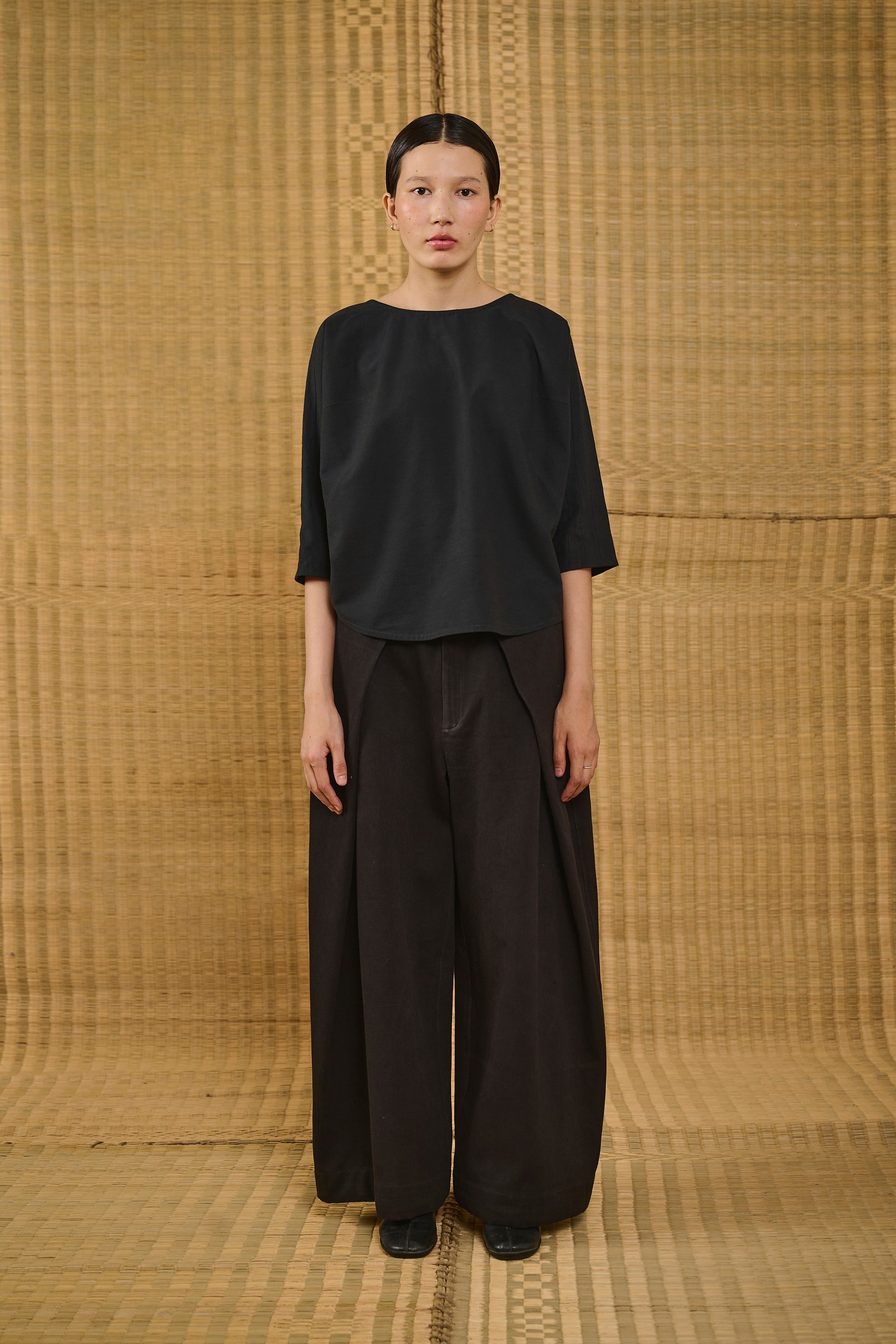 Overlap Pleated Trousers in Black