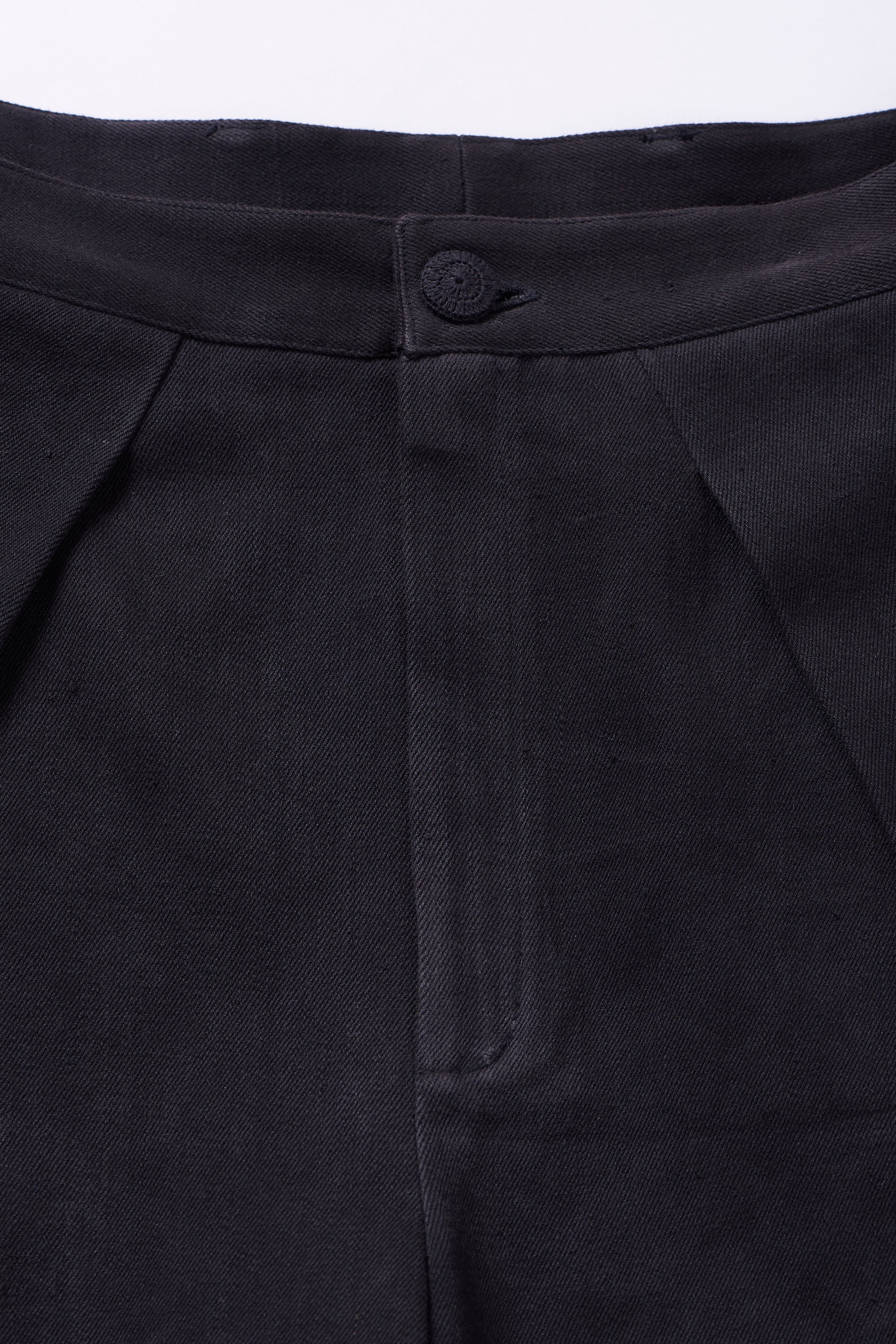 Overlap Pleated Trousers in Black