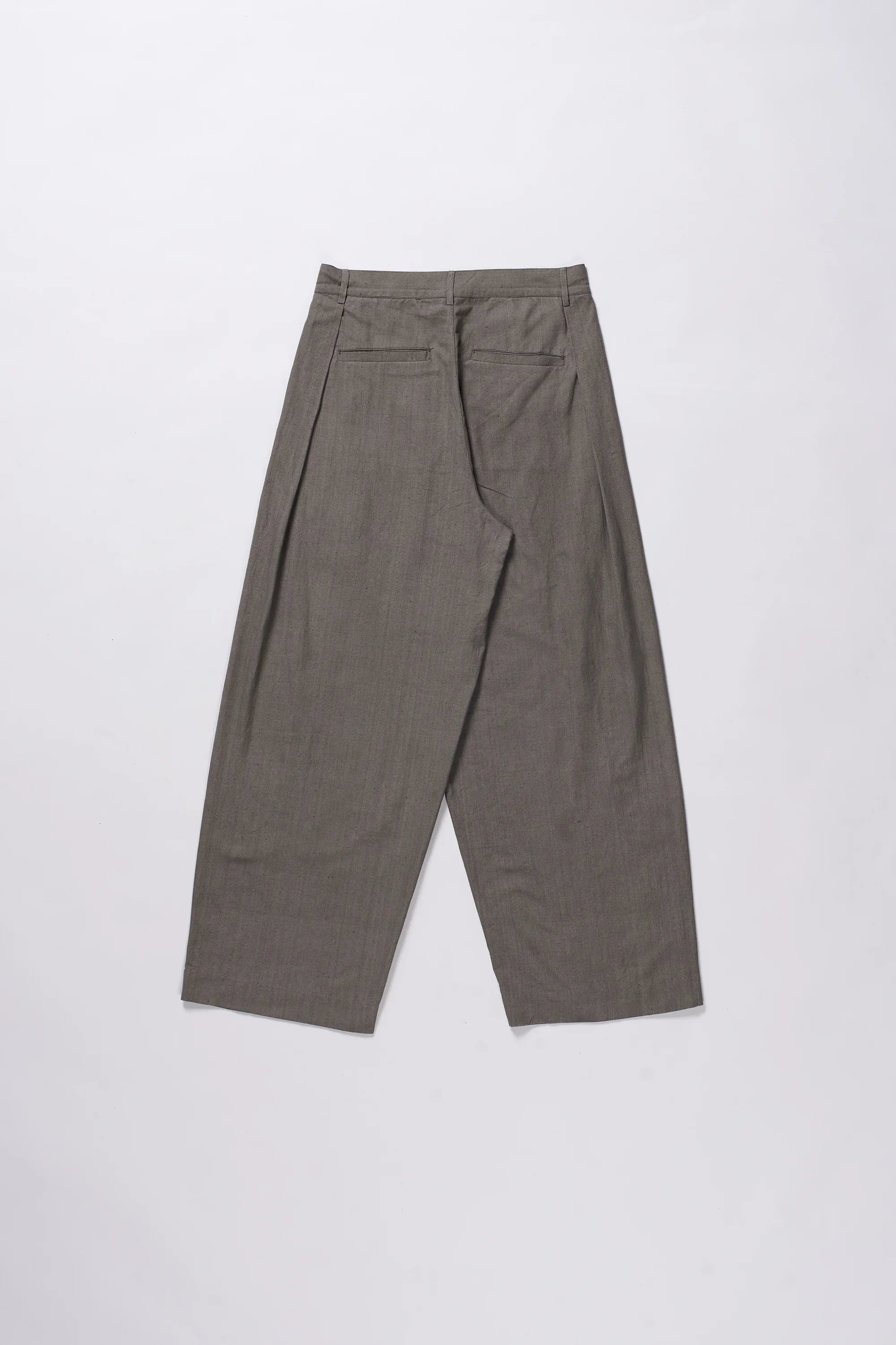 Cotton Pleated Trousers in Ash Grey