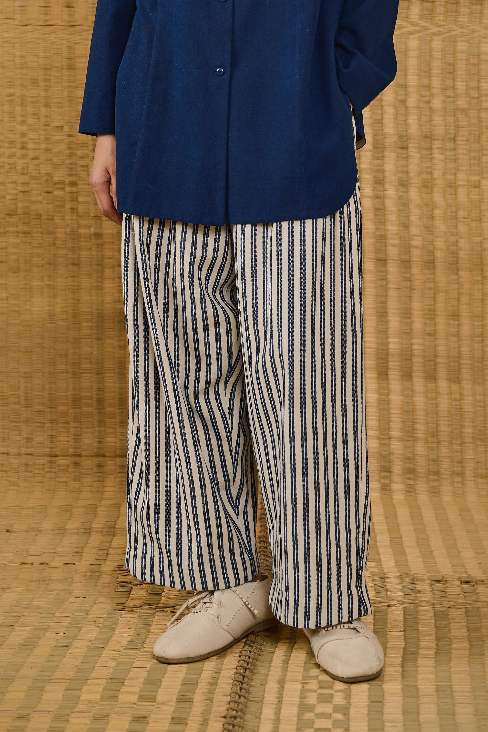 YARN DYED COTTON PLEATED TROUSER