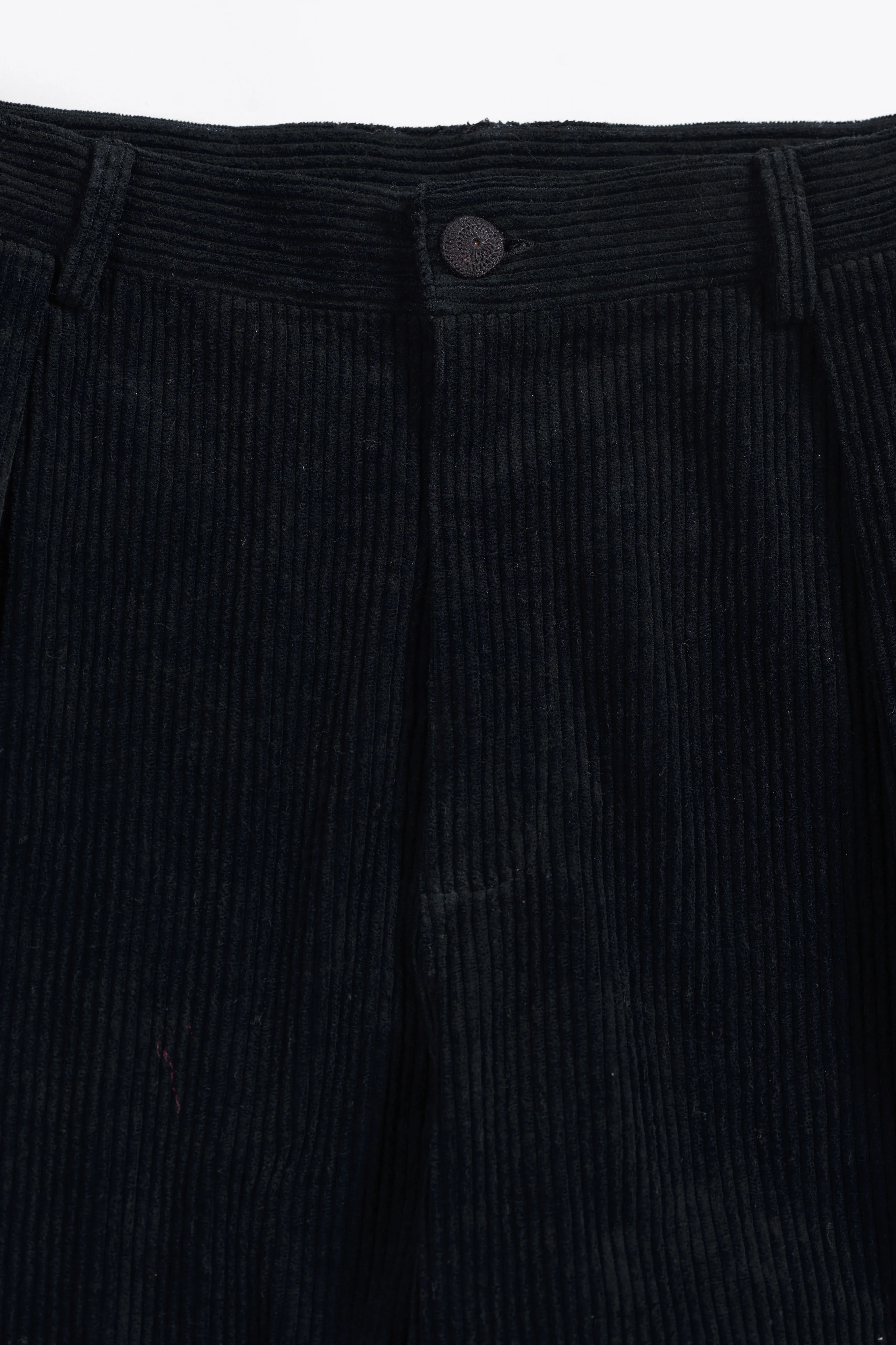 Pleated Corduroy Shorts in Black
