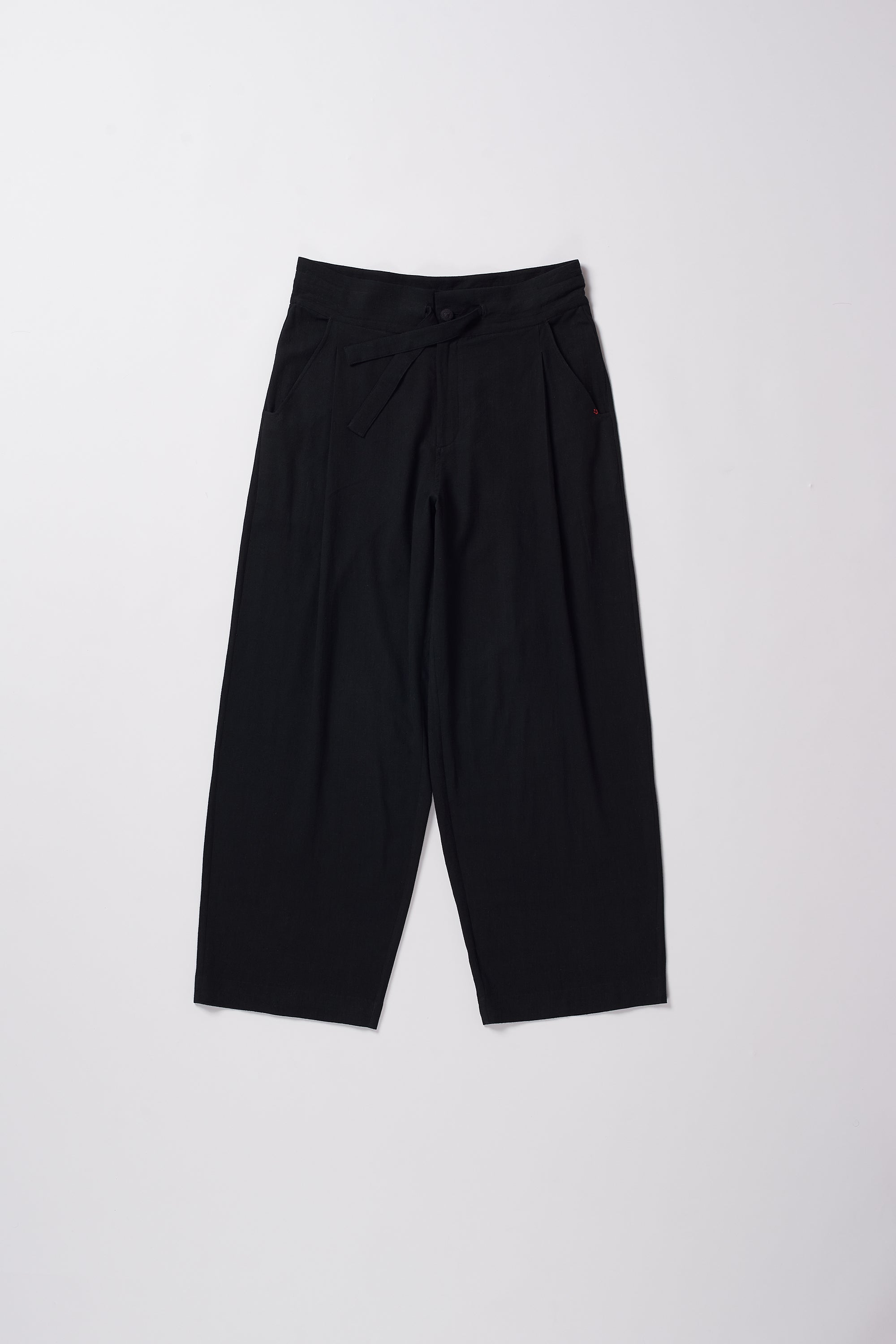 BLACK RELAXED TROUSERS