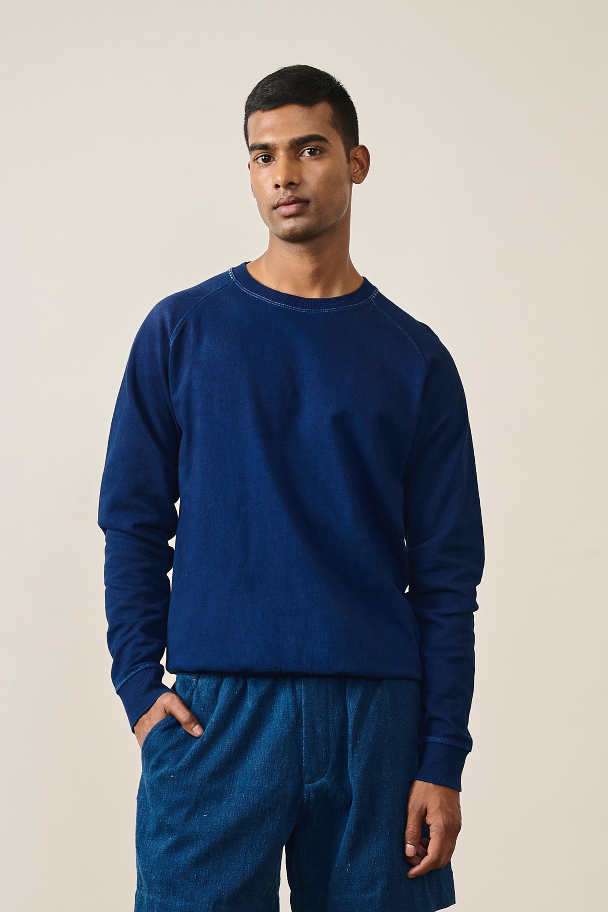 INDIGO SWEATSHIRT