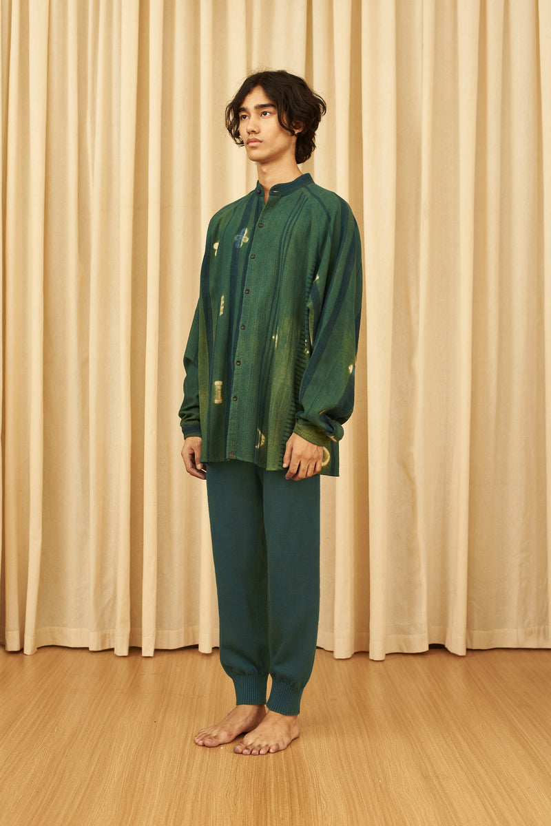 100% MERINO WOOL BOTTLE GREEN TROUSERS