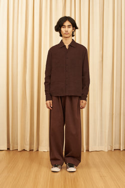 BURNT UMBER COMFORT FIT LINEN SHIRT