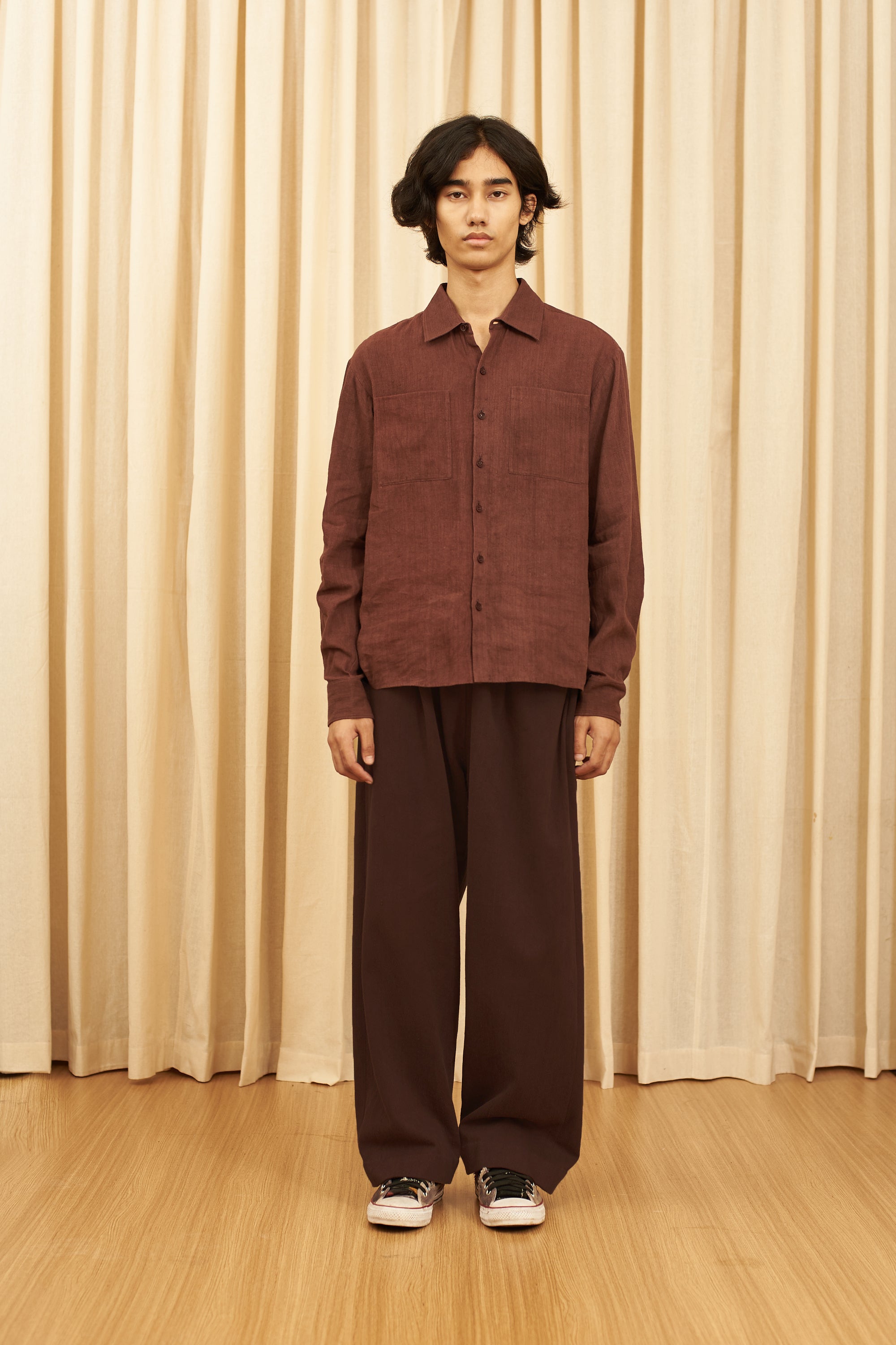 BURNT UMBER HANDSPUN DENIM PLEATED TROUSER