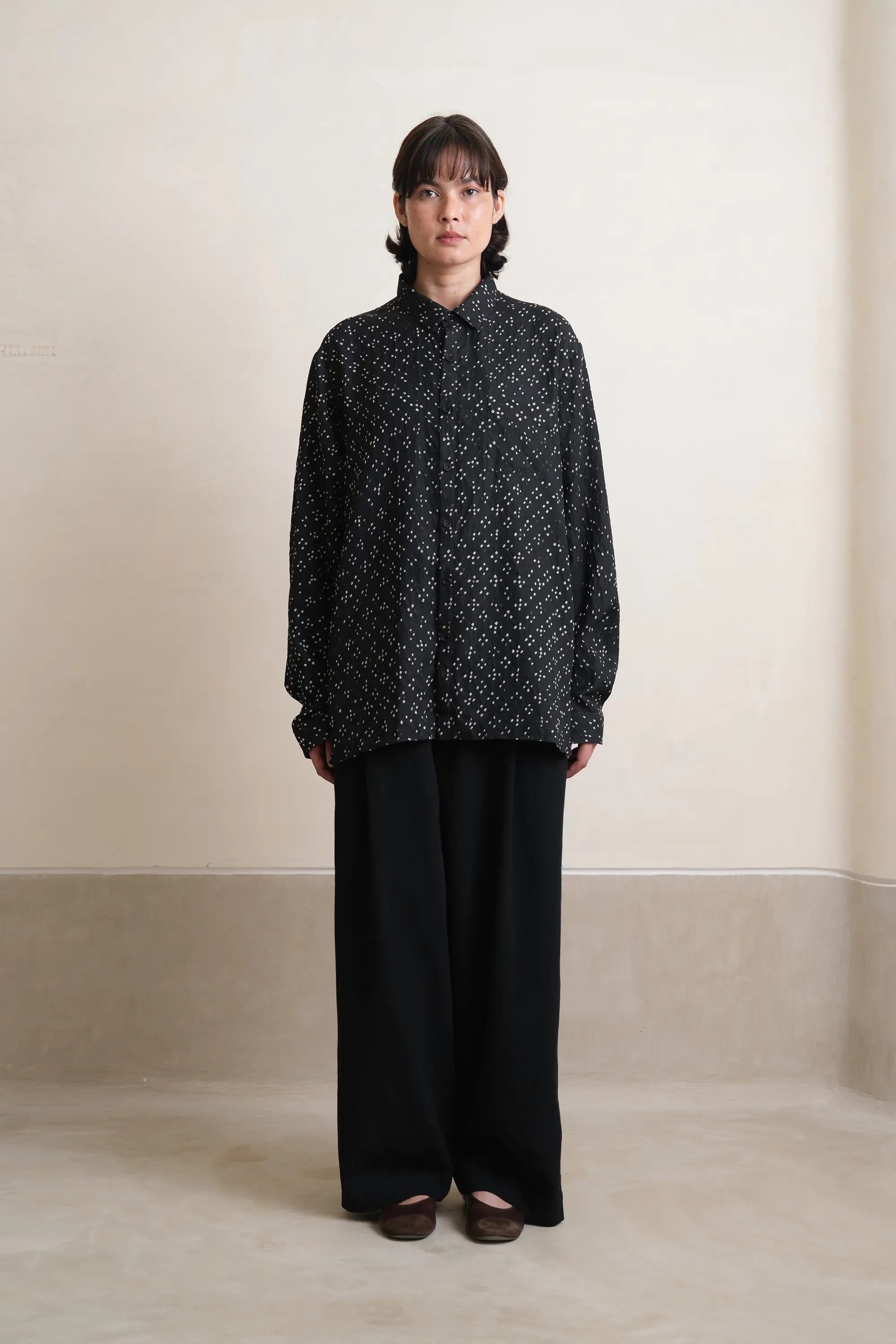 A woman wearing black shirt