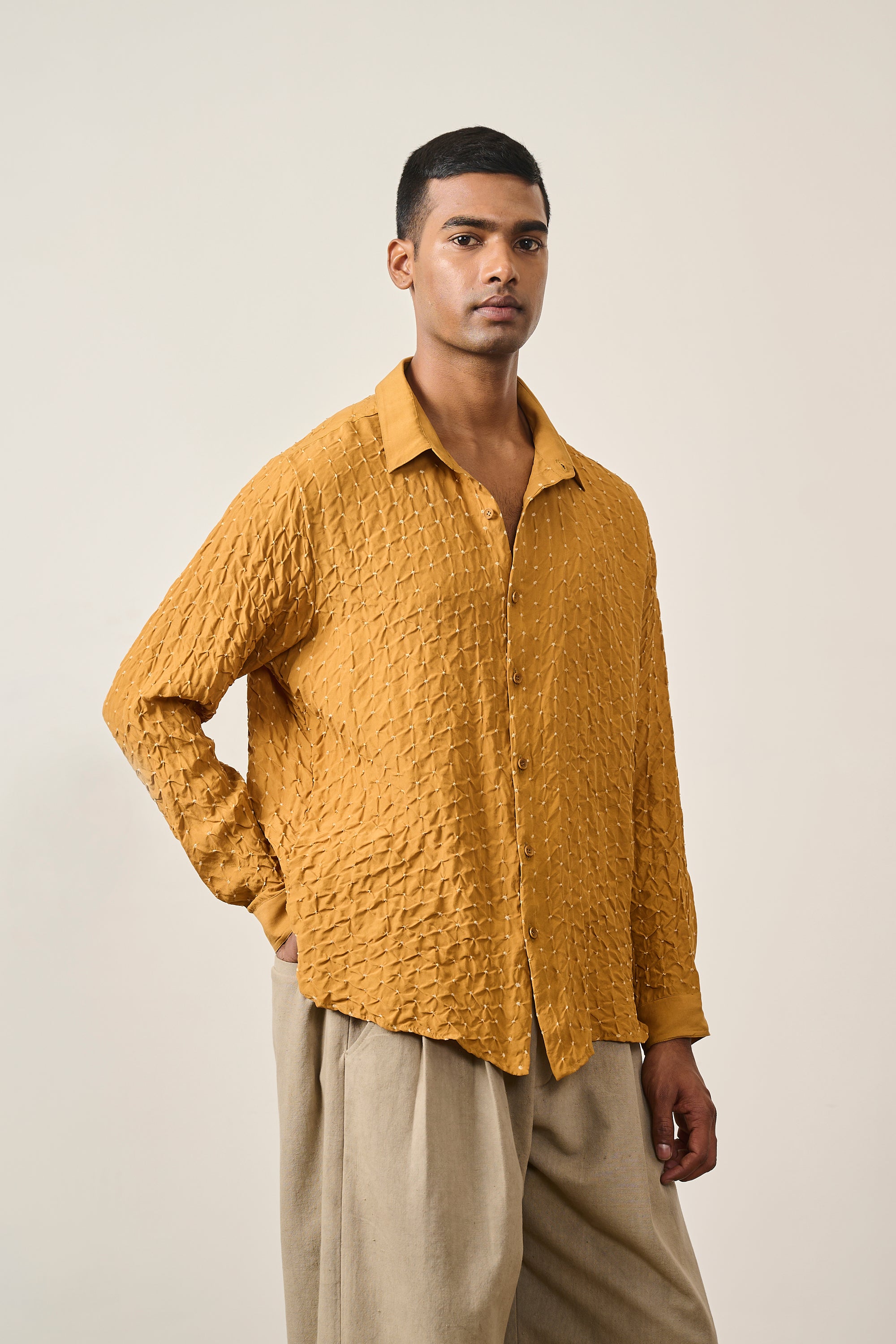 BANDHANI UNISEX SHIRT