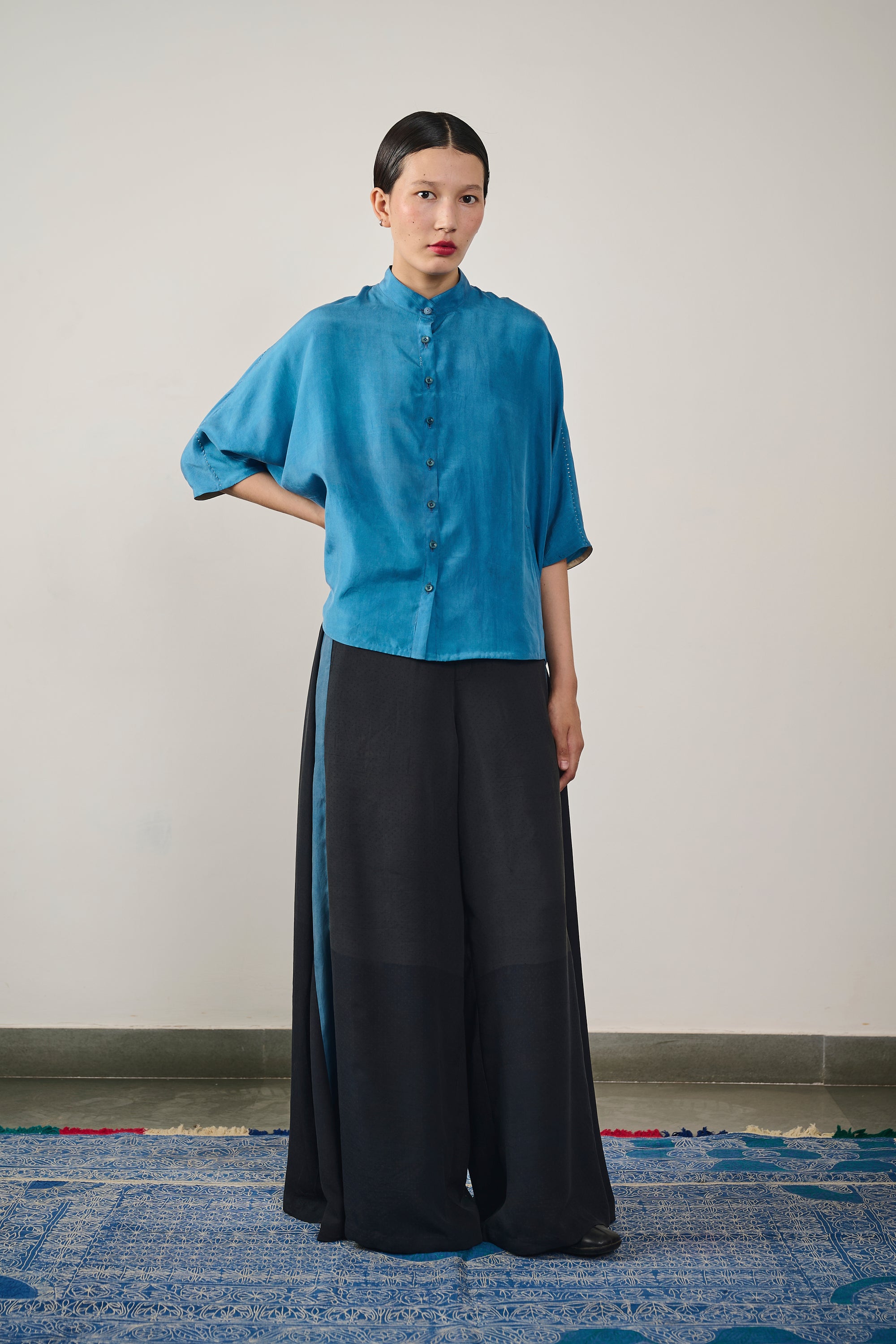 STATEMENT FLARED TROUSERS