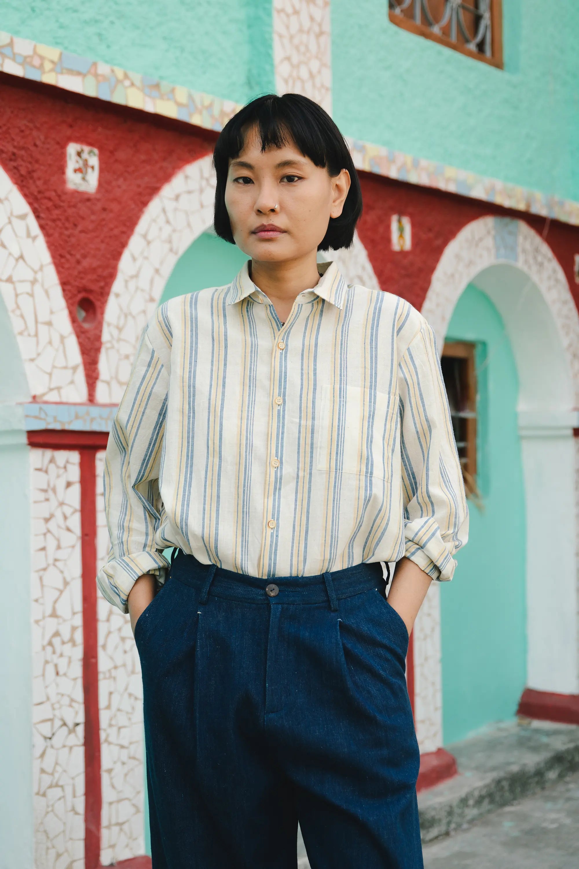 A women wearing cotton shirt