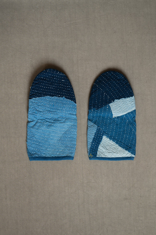 INDIGO PATCHWORK KITCHEN GLOVES