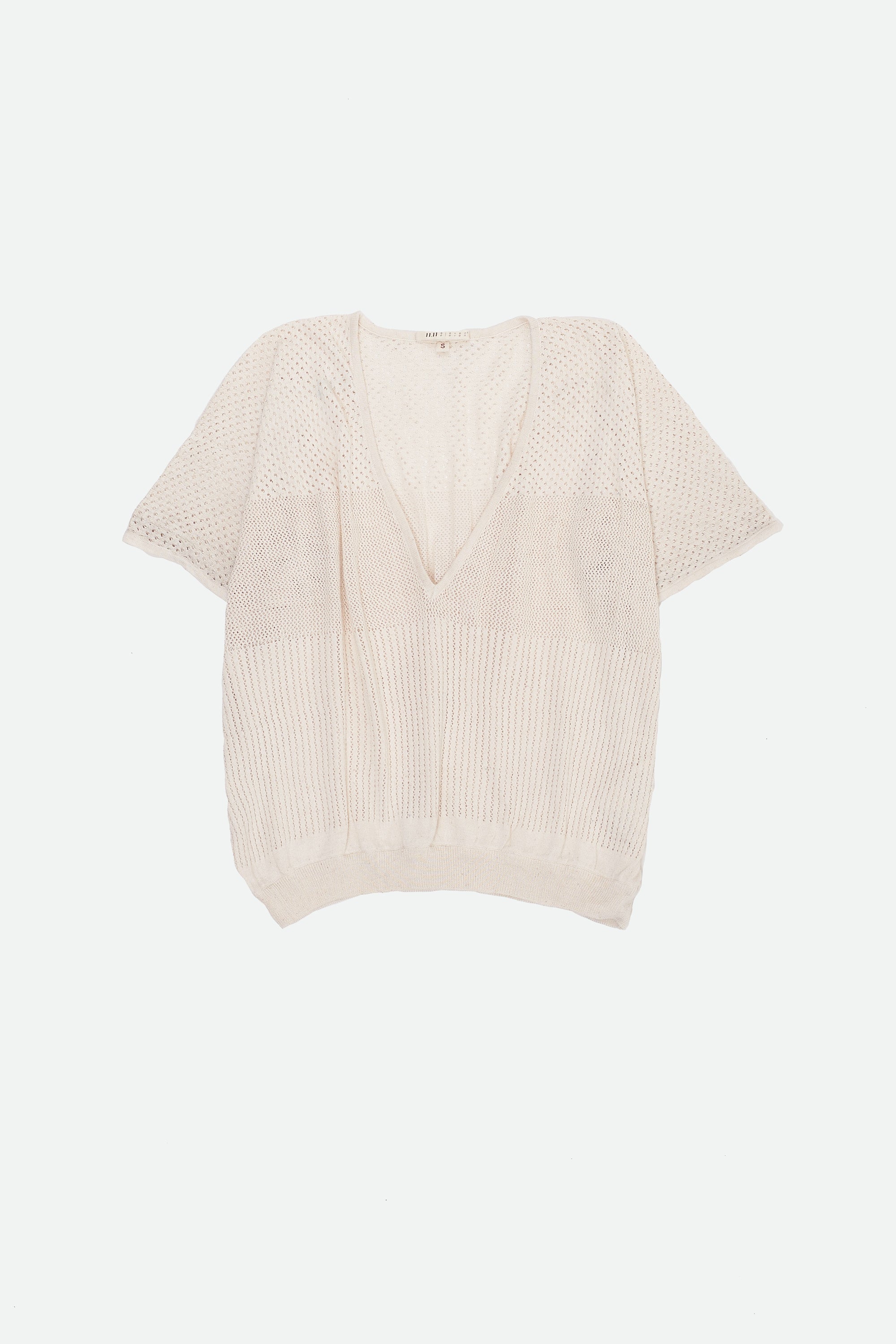 UNDYED COTTON PLUNGE NECK T-SHIRT