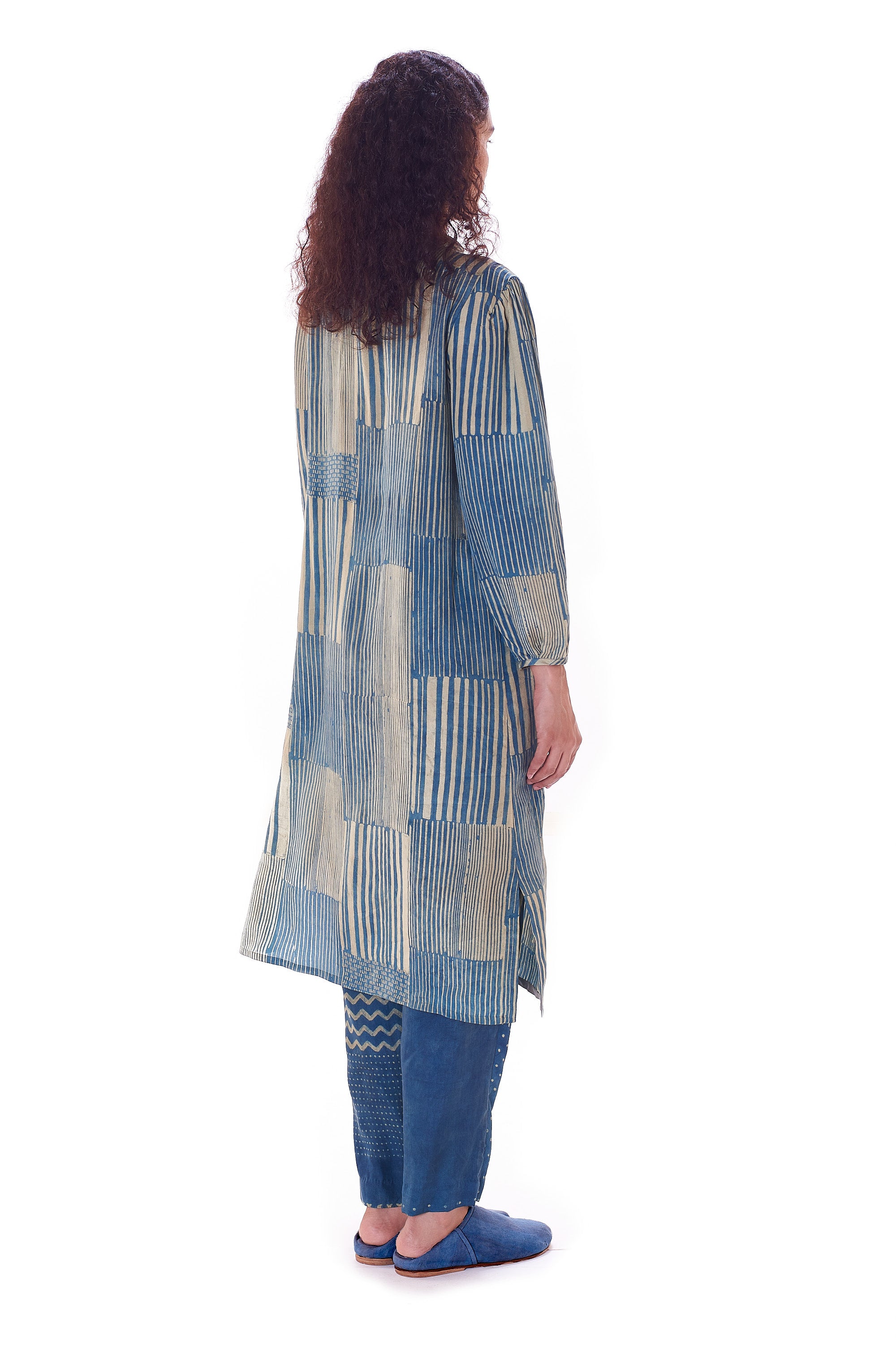 LONG GATHERED PUFF SLEEVED BLOCK PRINTED DRESS