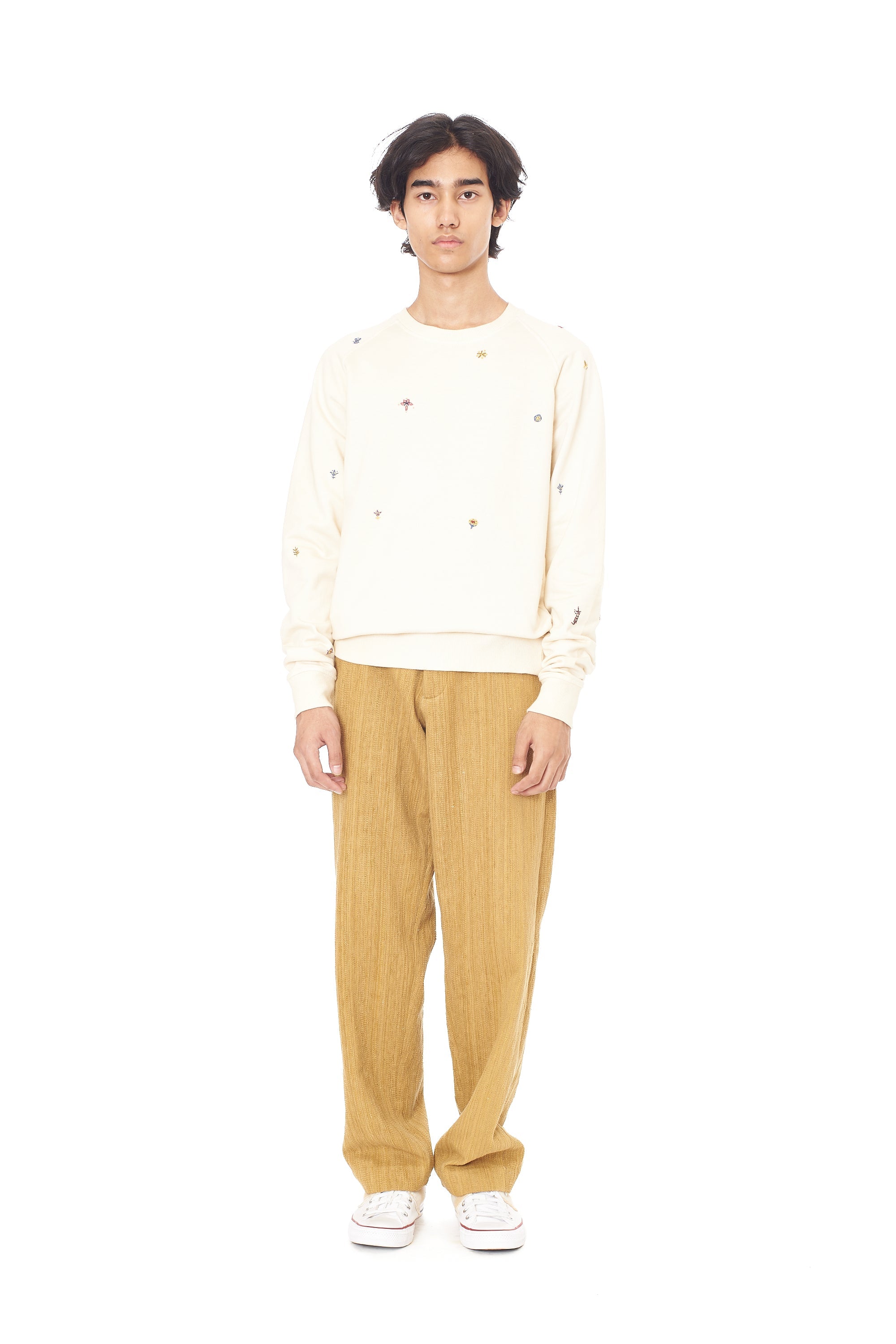 ECRU HAND EMBROIDERED ORGANIC COTTON SWEATSHIRT