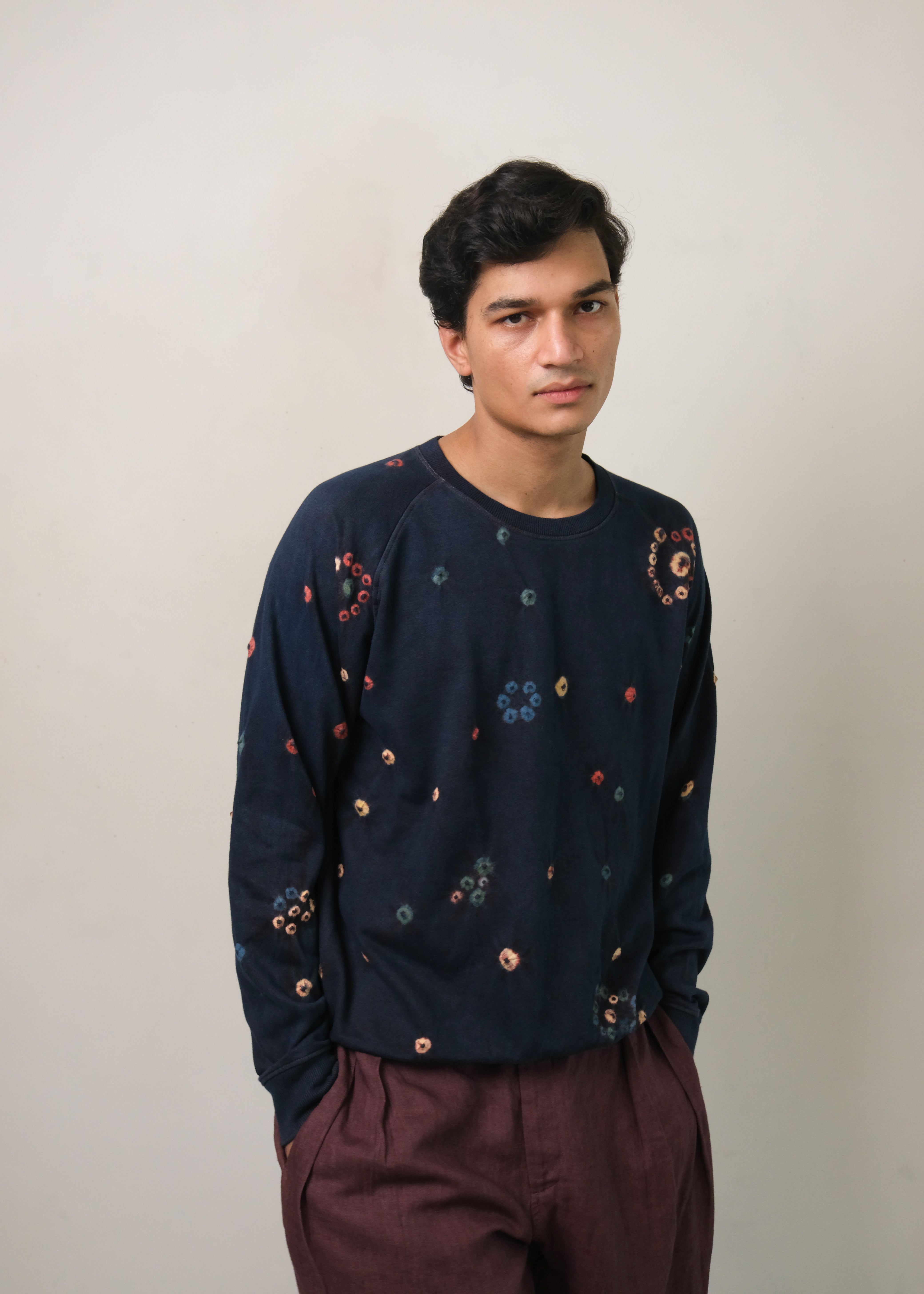 MULTICOLOR BANDHANI SWEATSHIRT