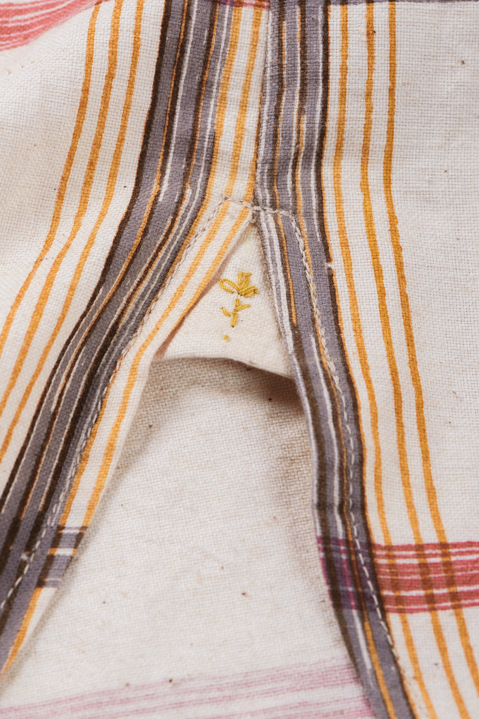 CREAM UNISEX SHIRT