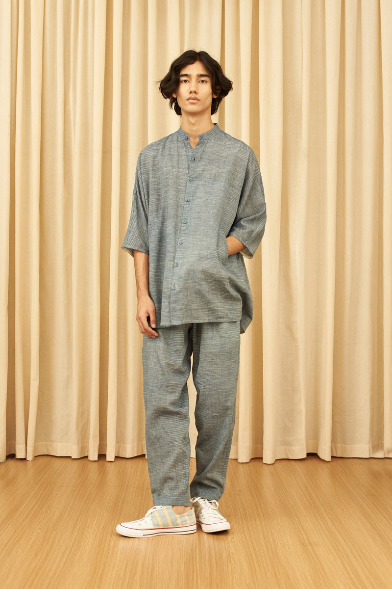 CHAMBRAY COMFORT FIT KIMONO SLEEVES SHIRT