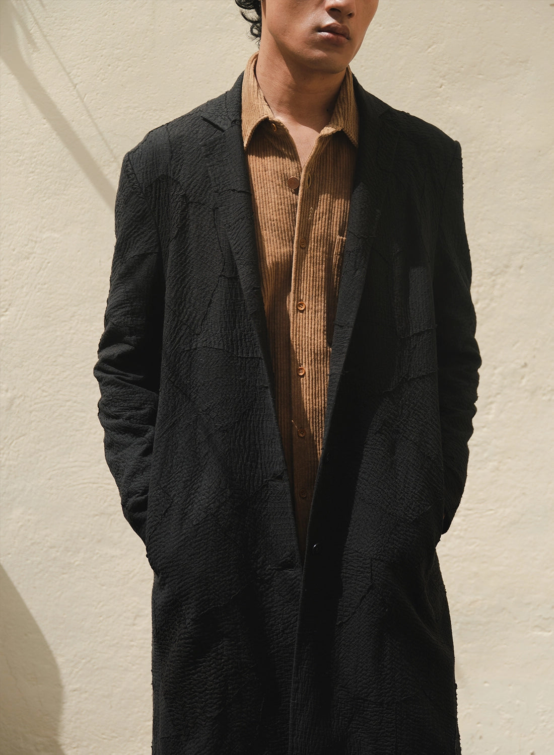 02 / COMPOSED IN LONG COAT