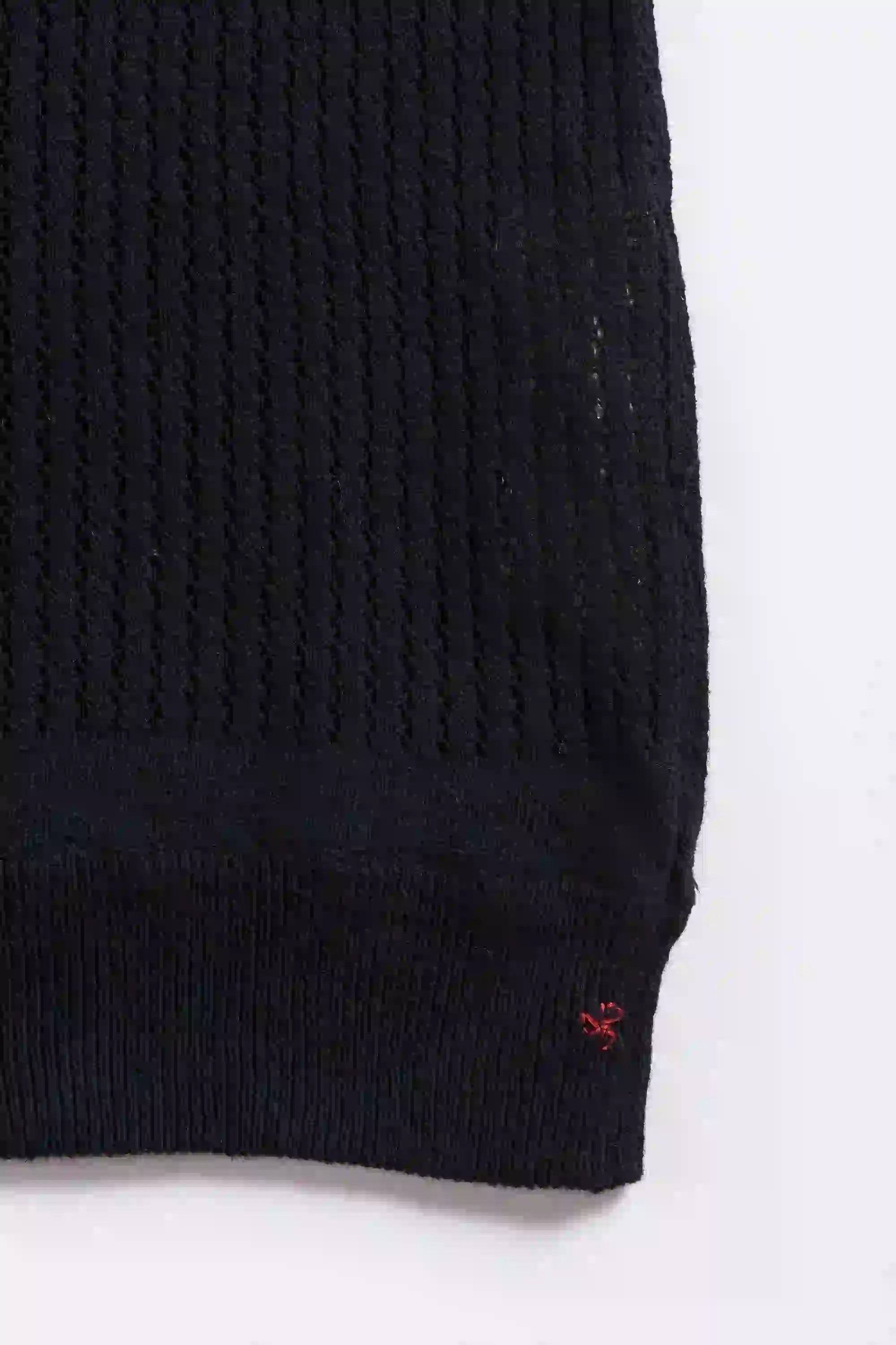 Gege Plunge Neck T-Shirt