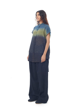 MIDNIGHT INDIGO COLOUR BLOCK CAP SLEEVED SHIRT FEATURING MINIATURE BANDHANI