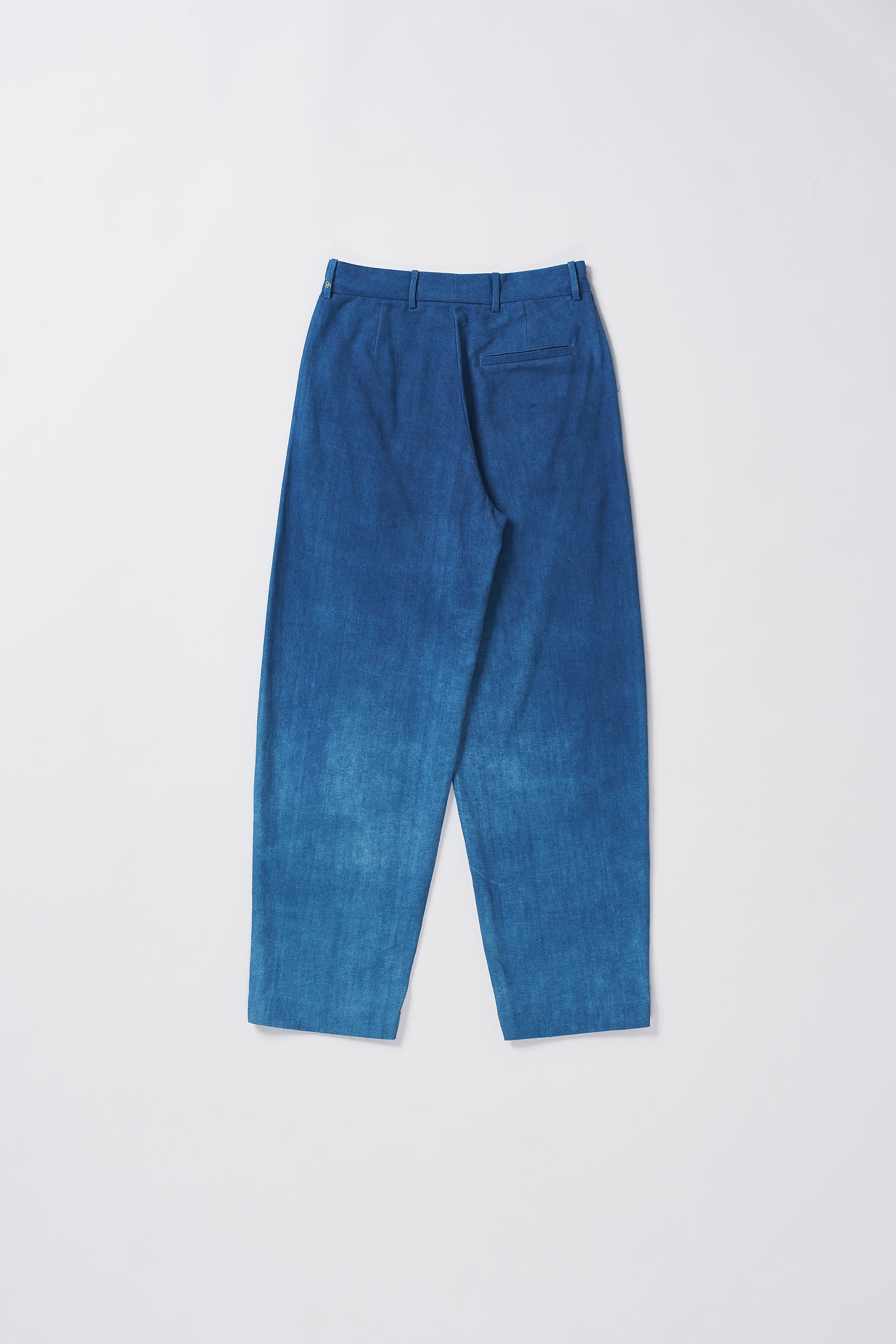 MEDIUM INDIGO TAPERED COTTON TROUSER