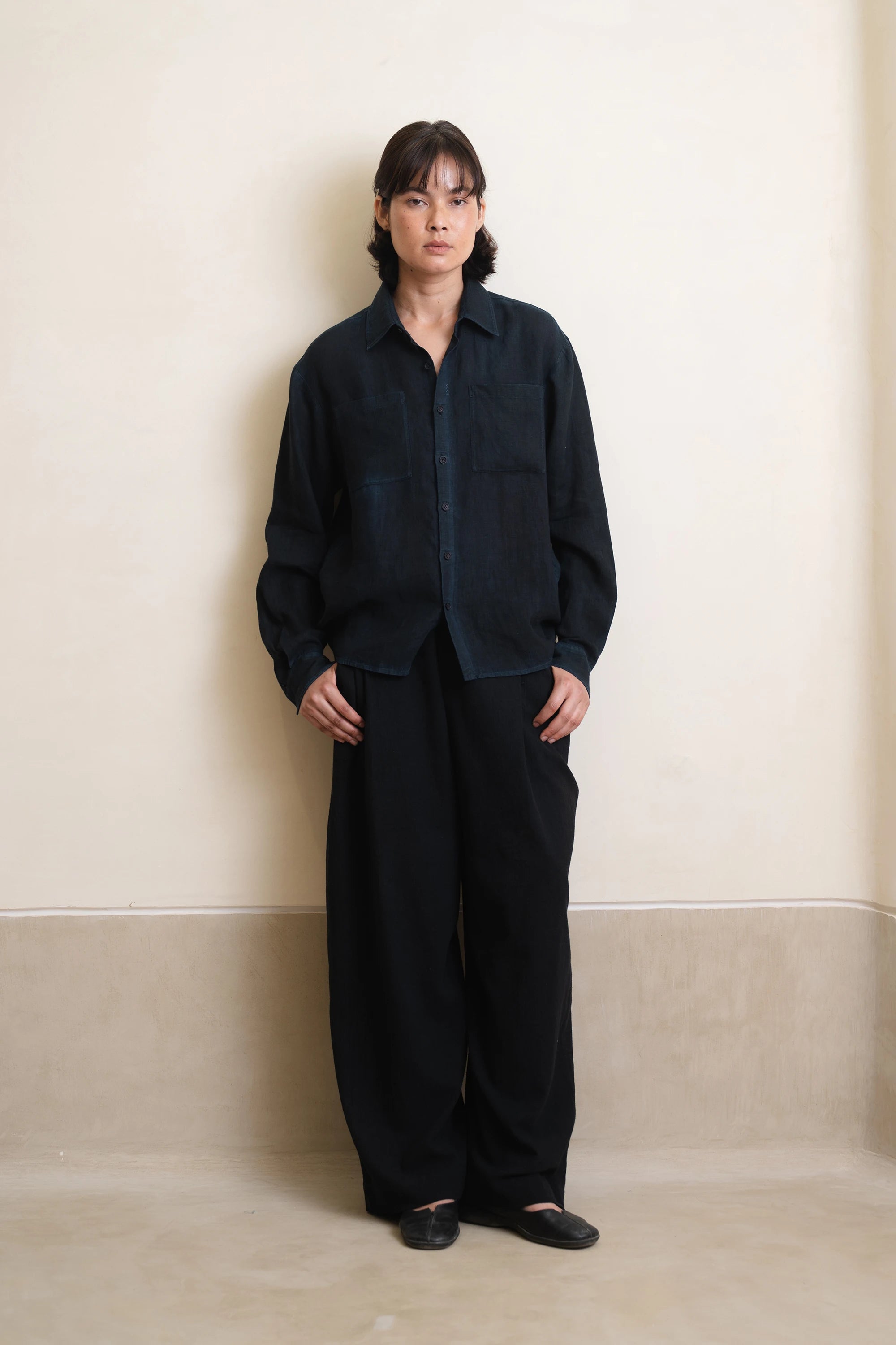 Breeze Relaxed Shirt in Black
