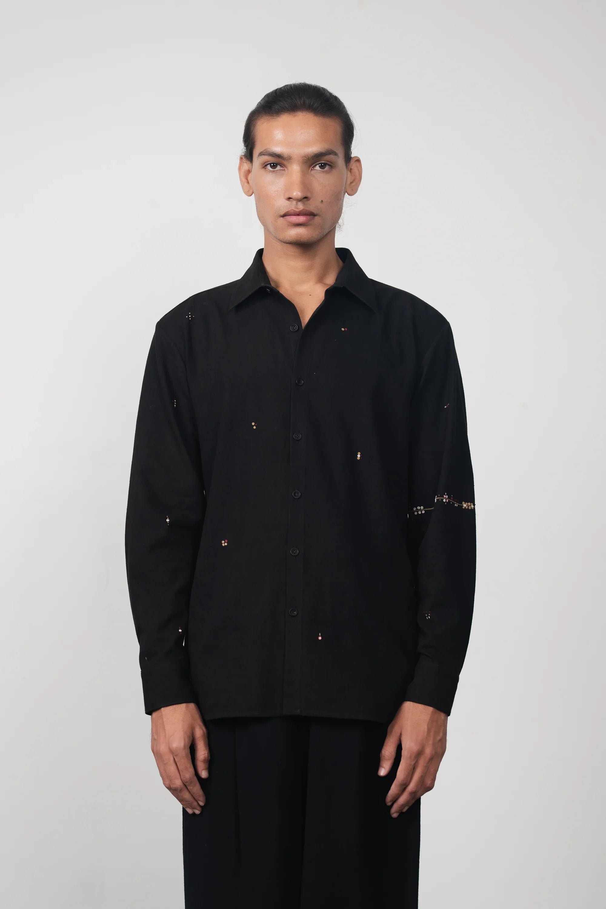 Relaxed Fit Embroidery Shirt