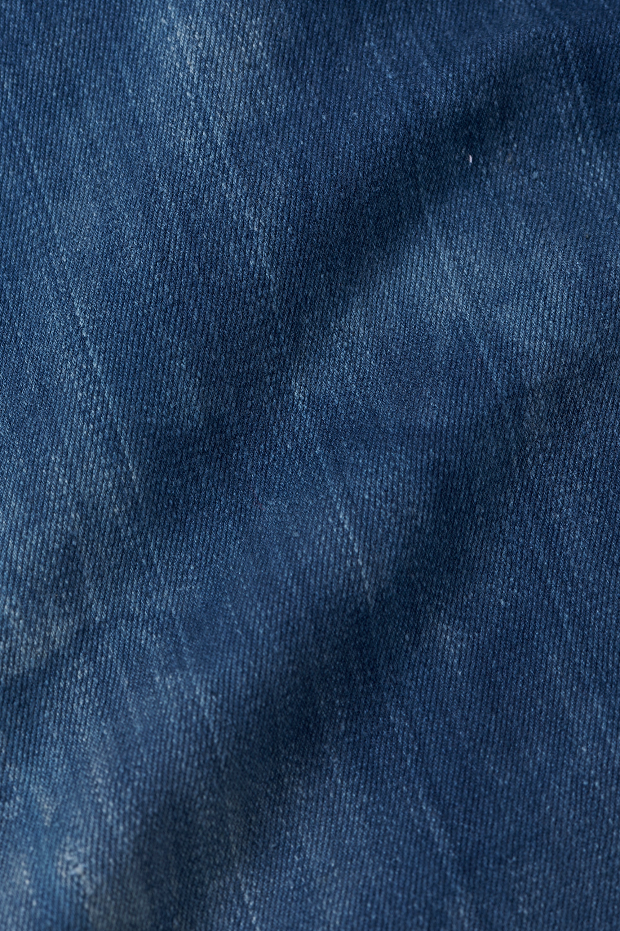 MEDIUM INDIGO WASHED HANDWOVEN DENIM JACKET