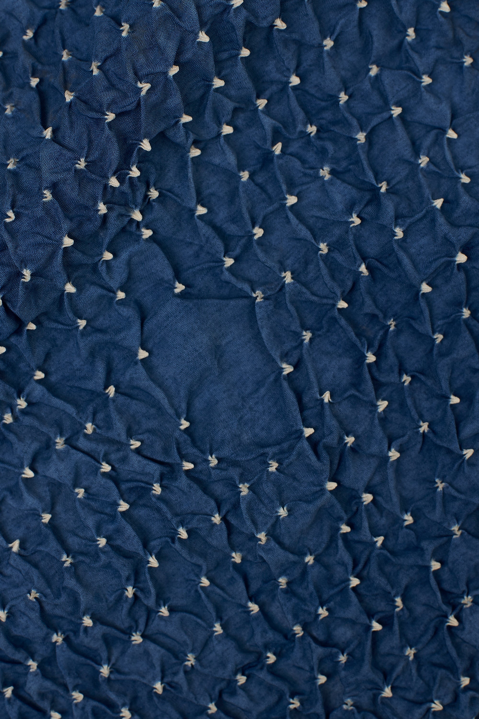 MEDIUM INDIGO SILK BANDHANI SCARF