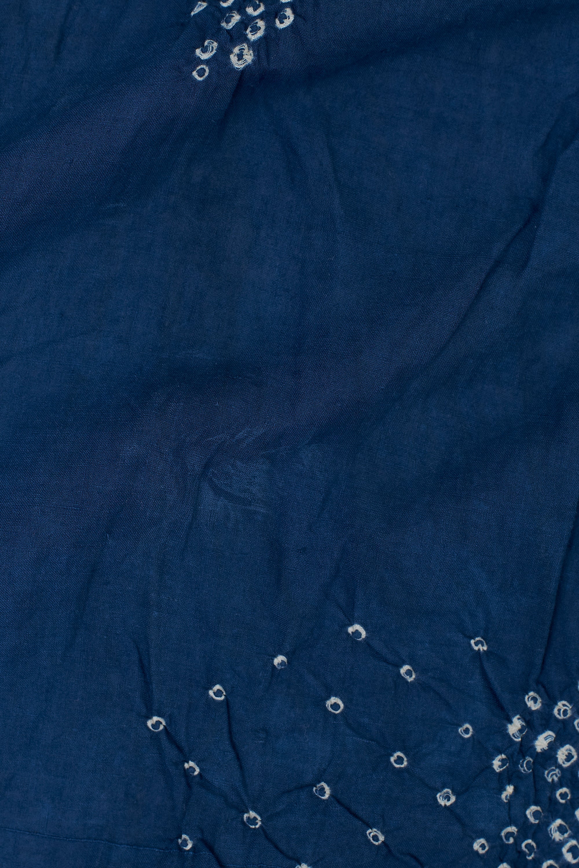 MEDIUM INDIGO COTTON BANDHANI SCARF